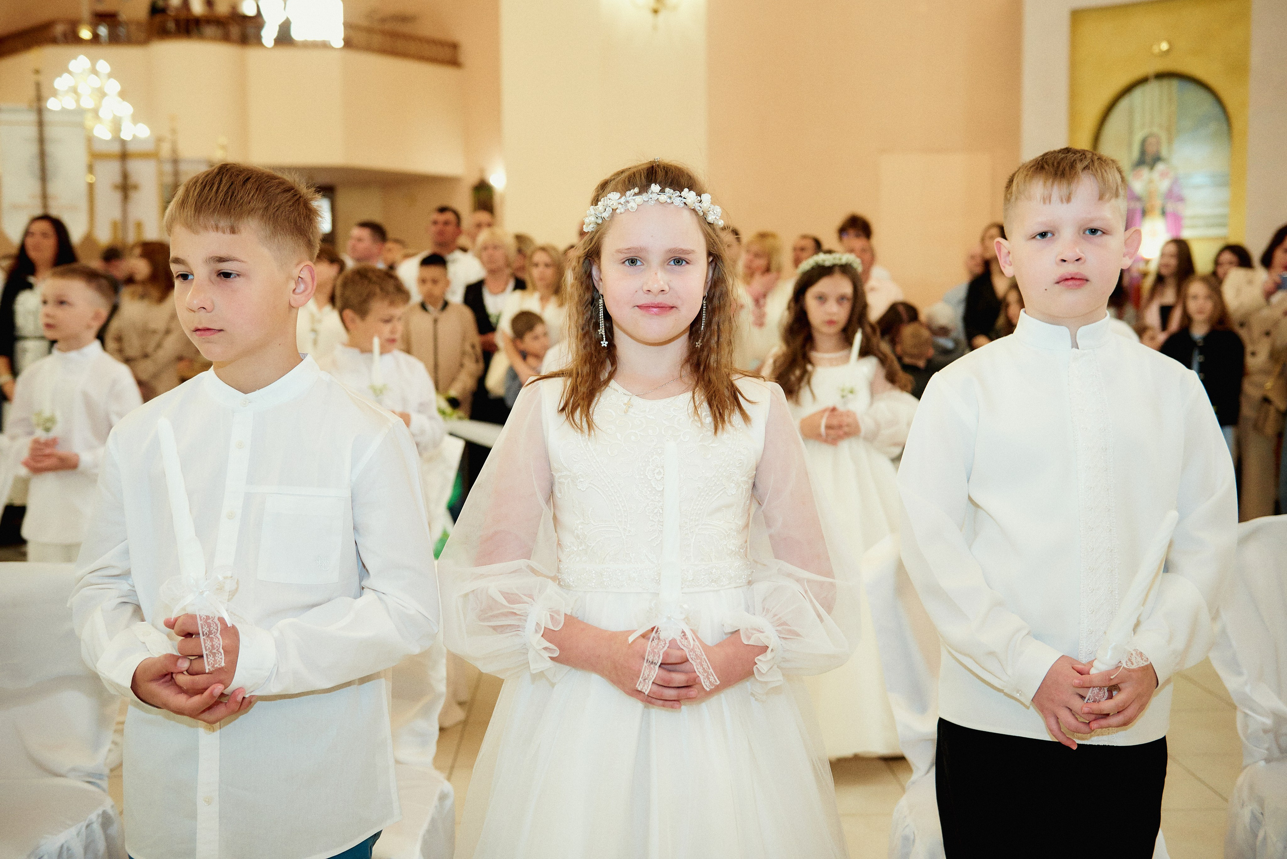 Церква св. Петра. Фотограф новонароджених діток та їх сімей в Тернополі