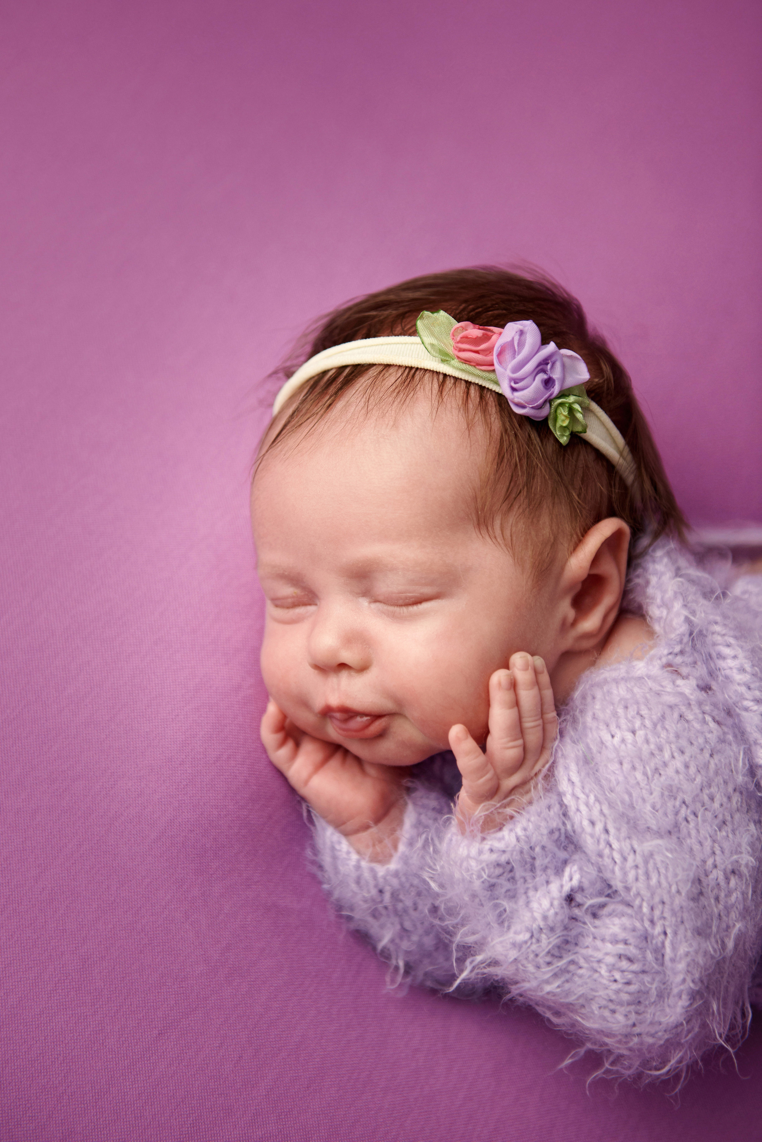 Newborn. Фотограф новонароджених діток та їх сімей в Тернополі