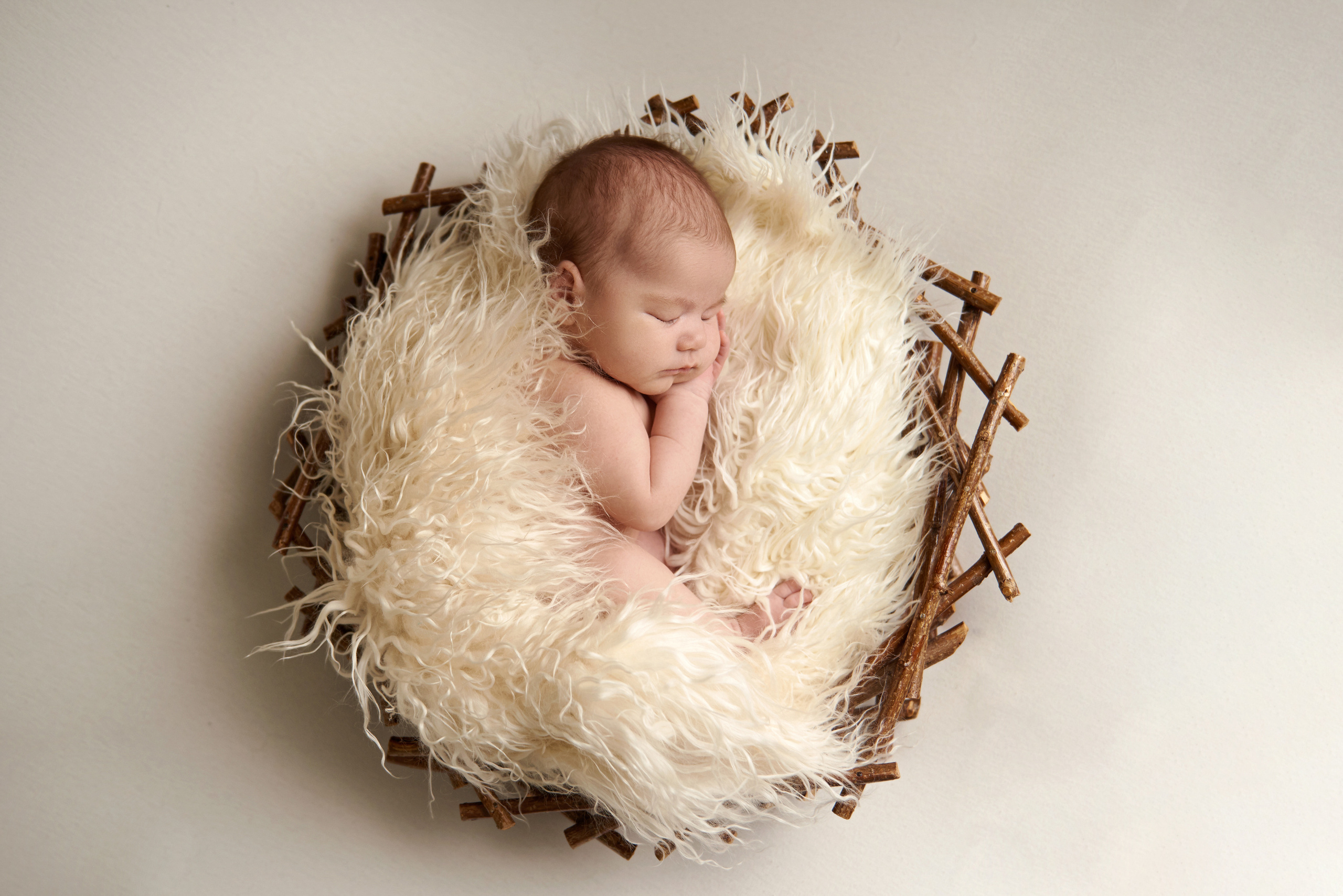 Newborn. Фотограф новонароджених діток та їх сімей в Тернополі