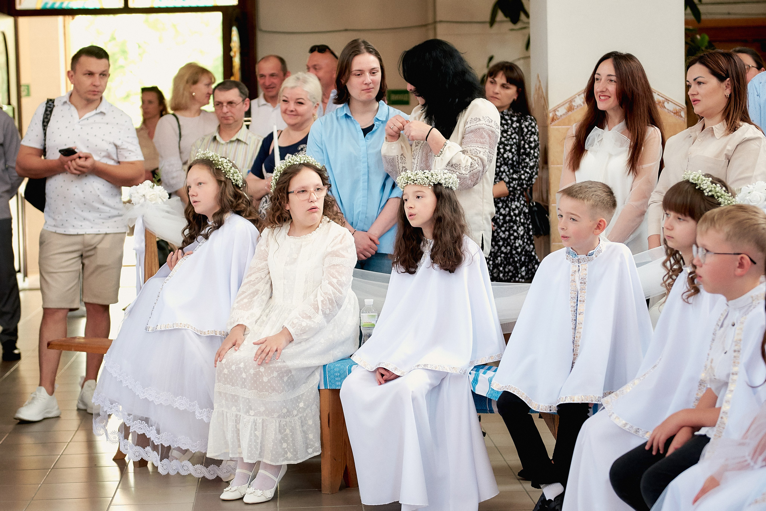 Причастя. Фотограф новонароджених діток та їх сімей в Тернополі