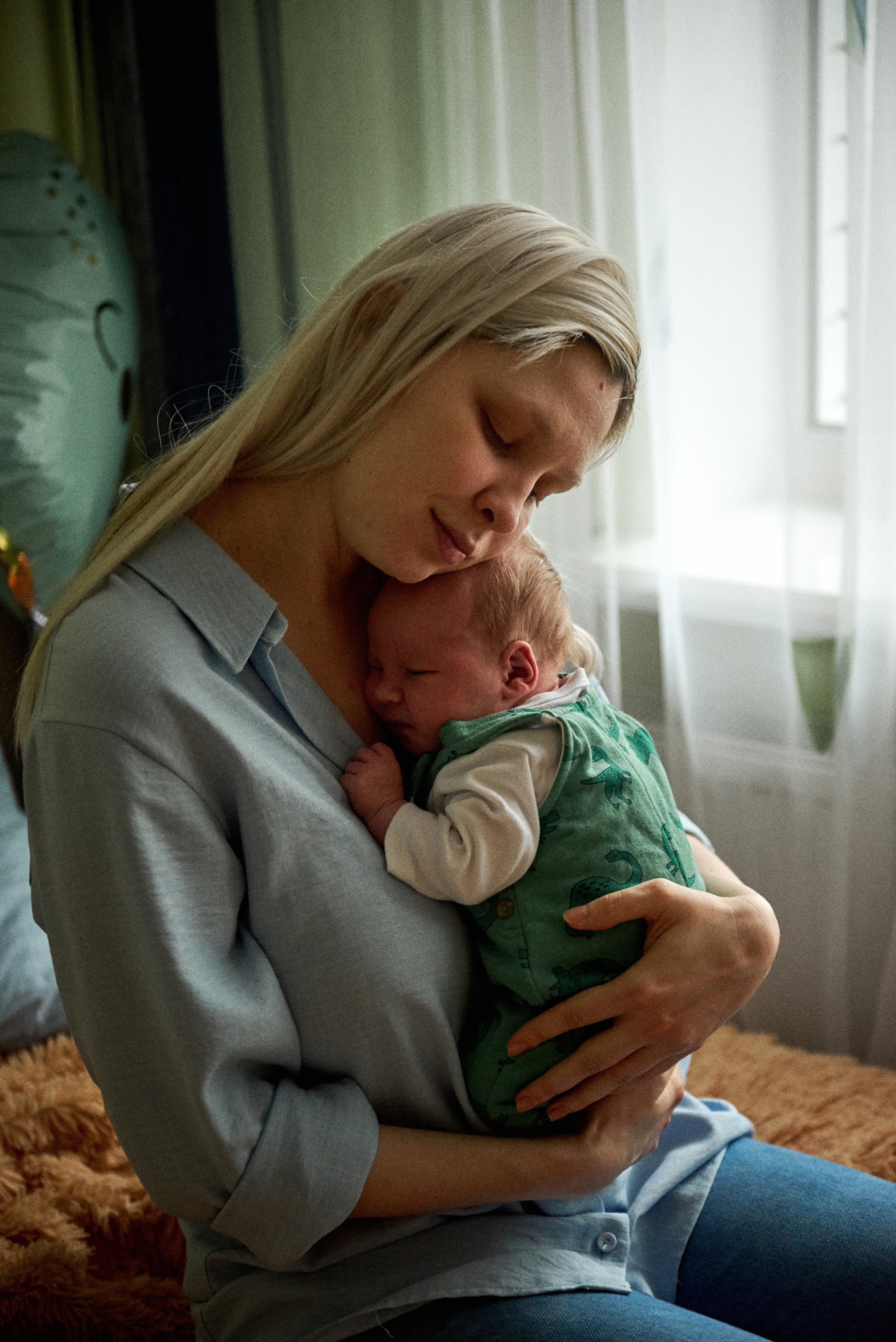 Аня Володя і Назар. Фотограф новонароджених діток та їх сімей в Тернополі