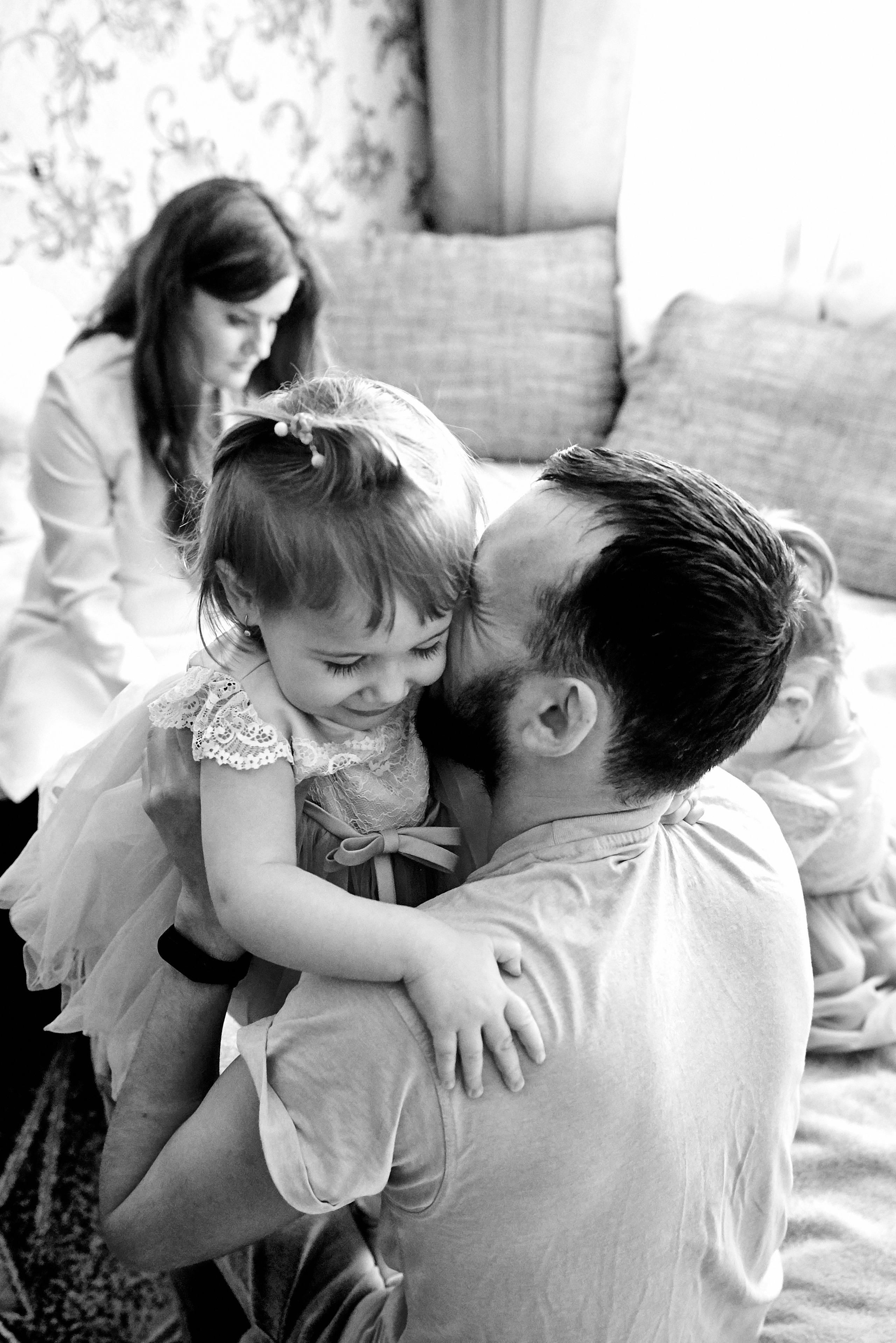 Олена та Влад Емма Єва та Еліна 9 днів життя. Фотограф новонароджених діток та їх сімей в Тернополі