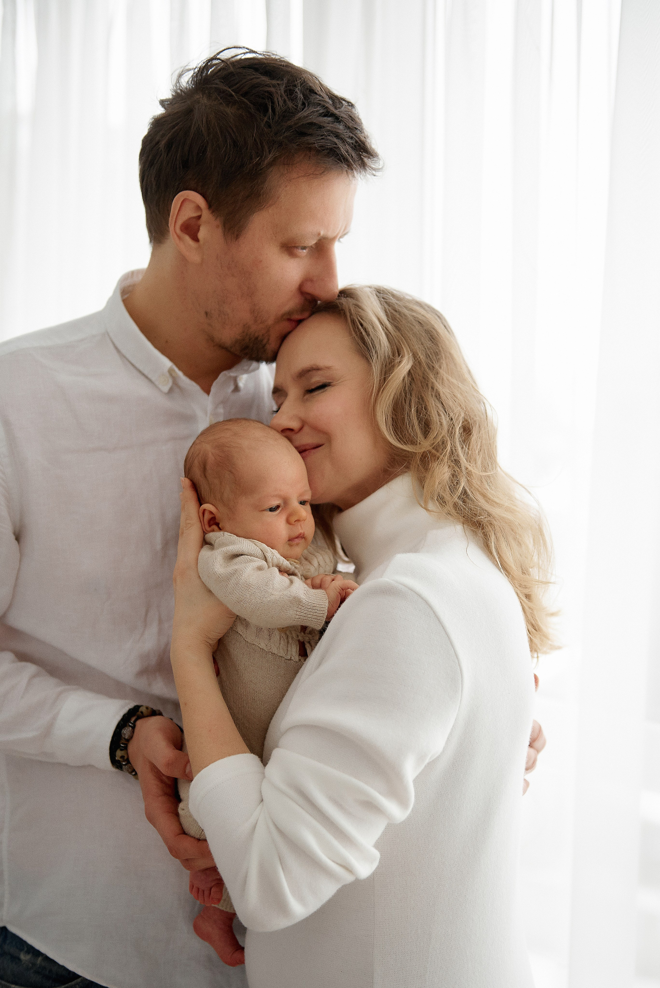 Дамір 7 тижнів. Фотограф новонароджених діток та їх сімей в Тернополі