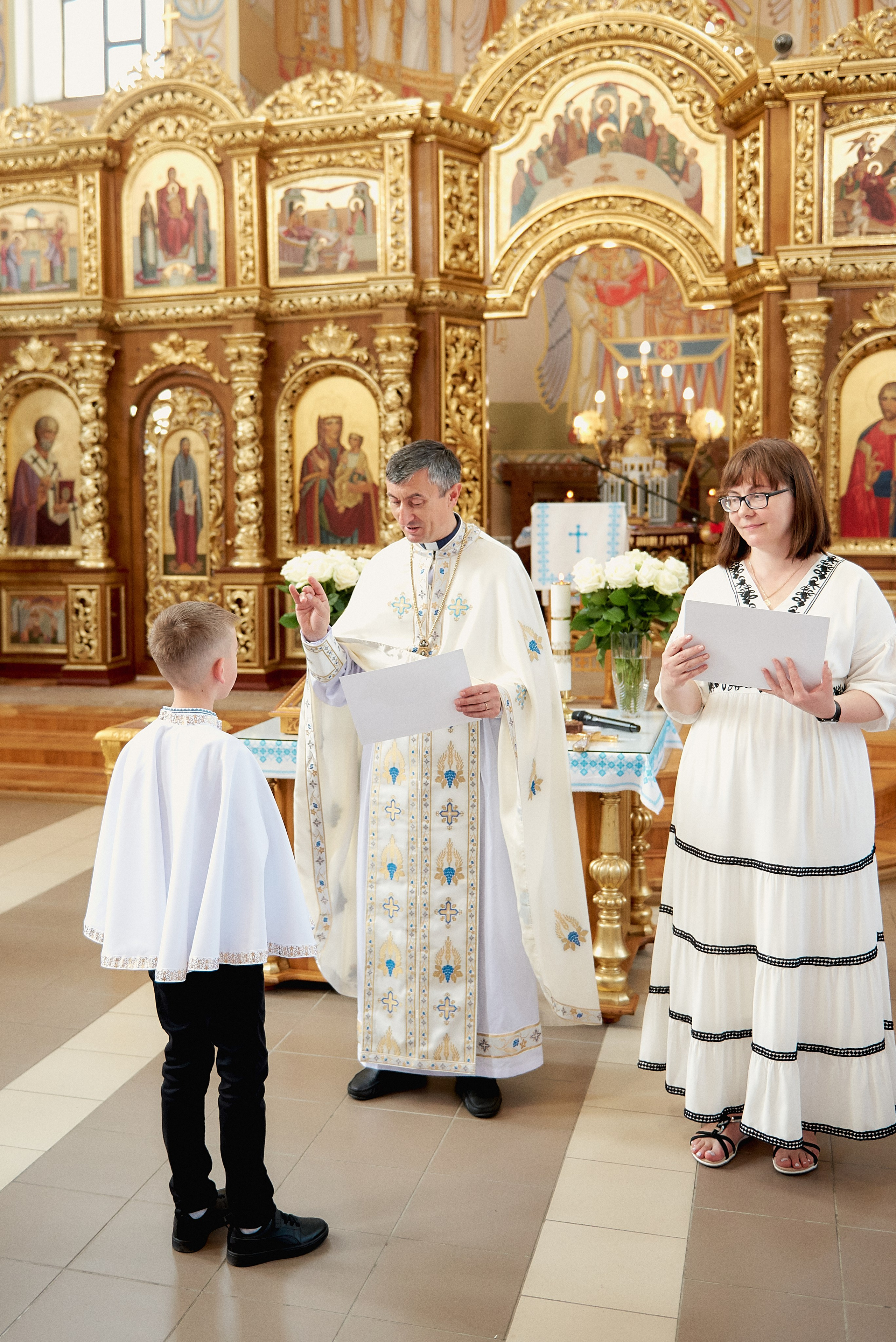 Причастя. Фотограф новонароджених діток та їх сімей в Тернополі