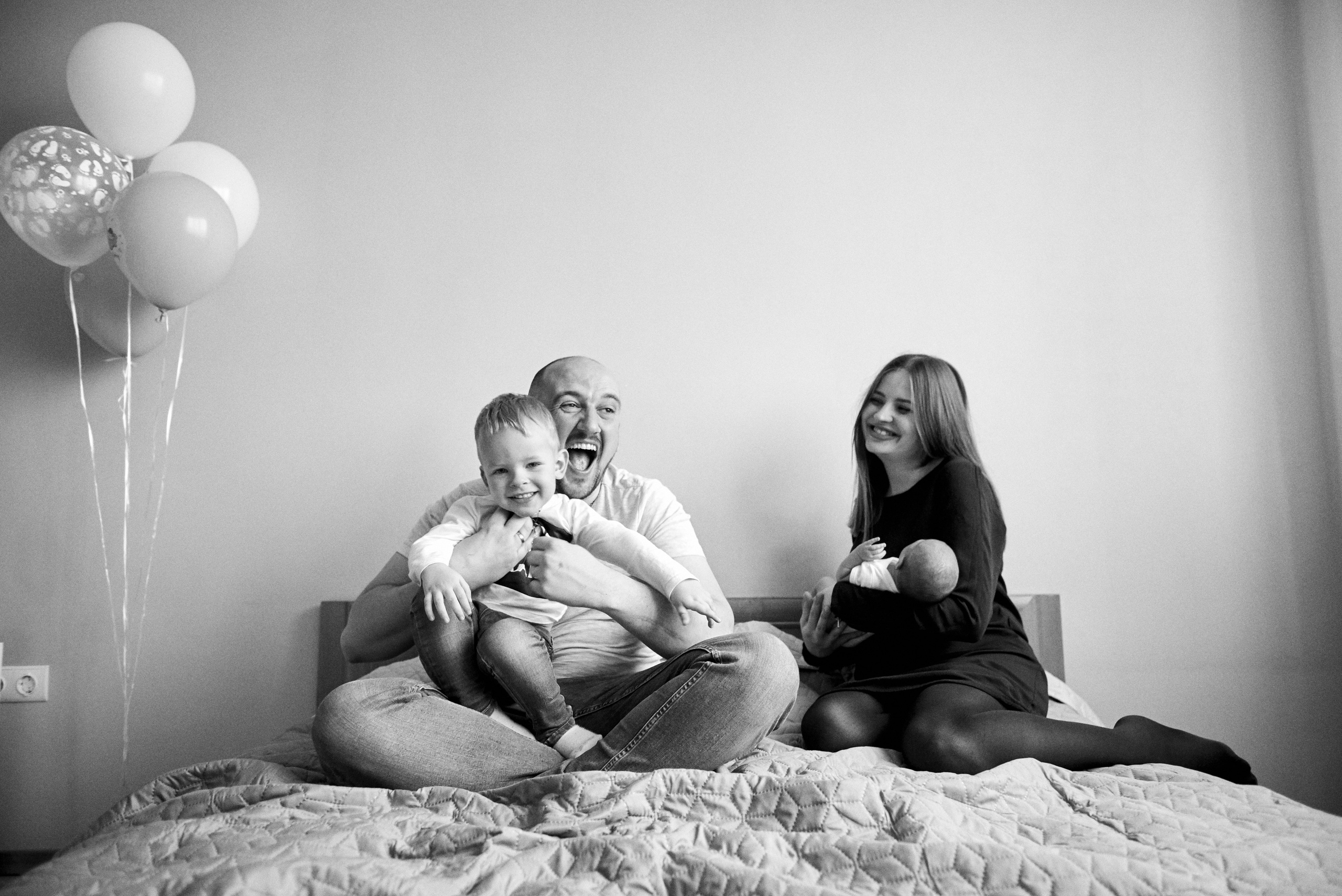 Lifestyle + малюк. Фотограф новонароджених діток та їх сімей в Тернополі