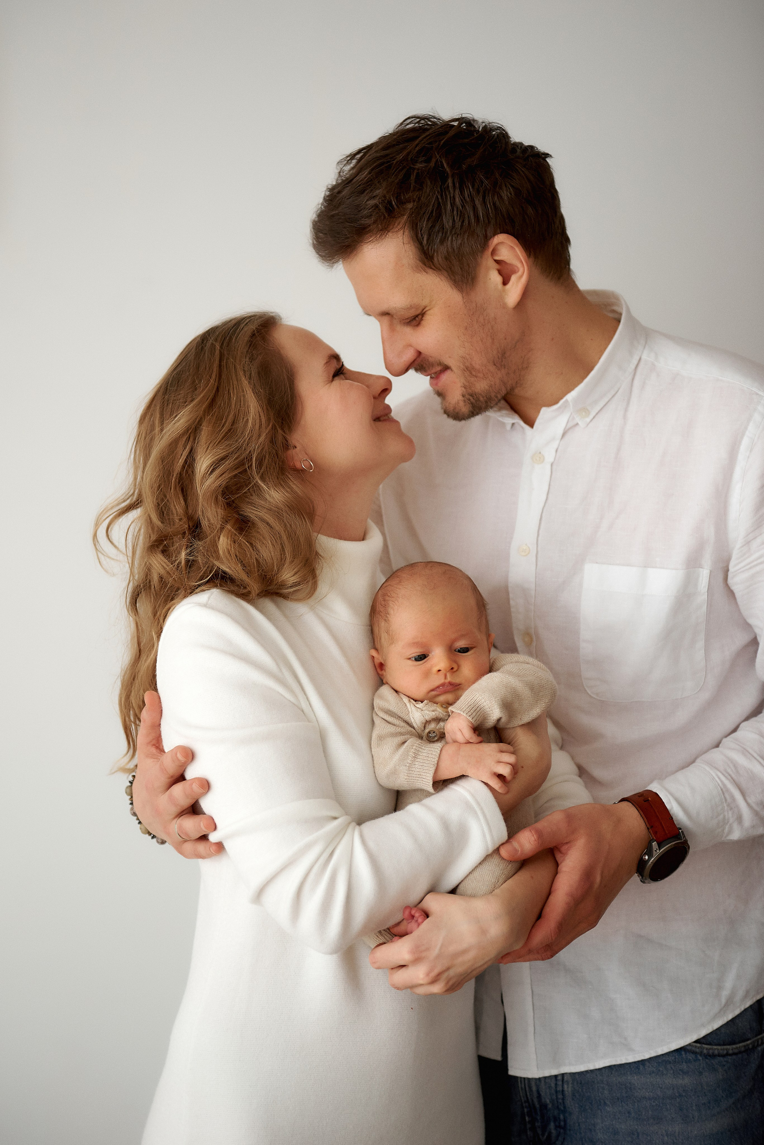 Дамір 7 тижнів. Фотограф новонароджених діток та їх сімей в Тернополі