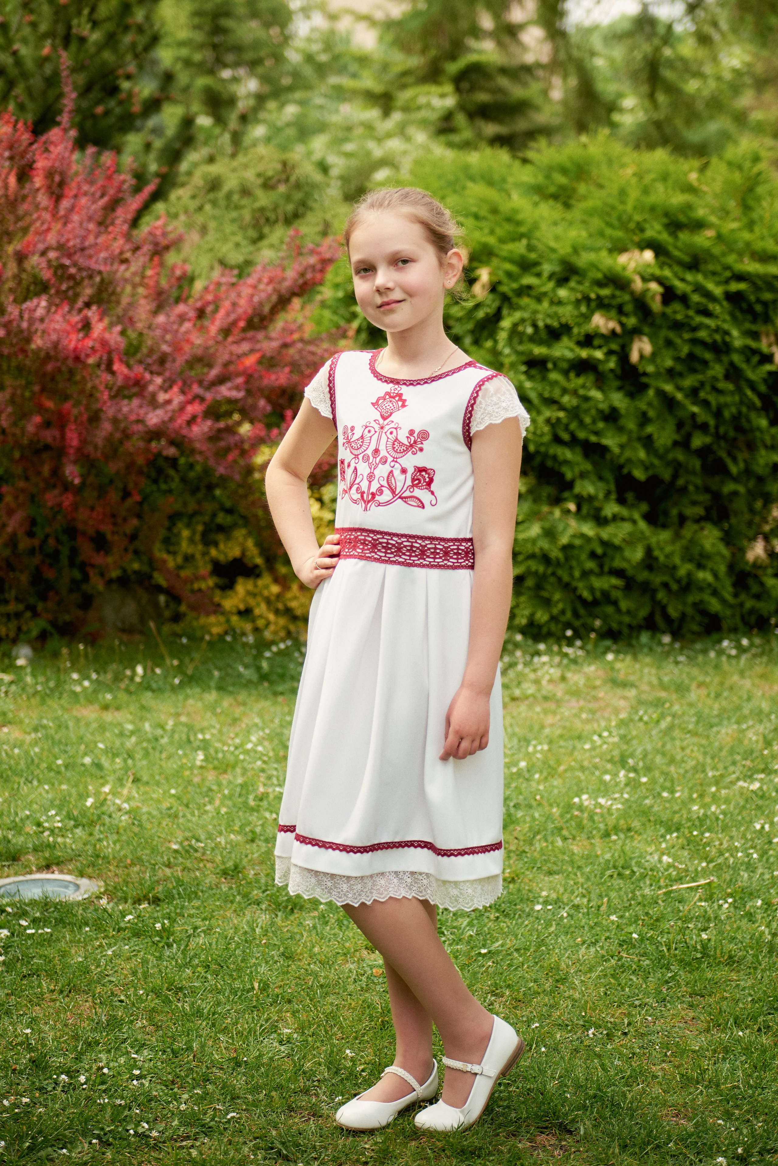 Храм Матері Божої Неустанної Помочі (біля літака). Фотограф новонароджених діток та їх сімей в Тернополі