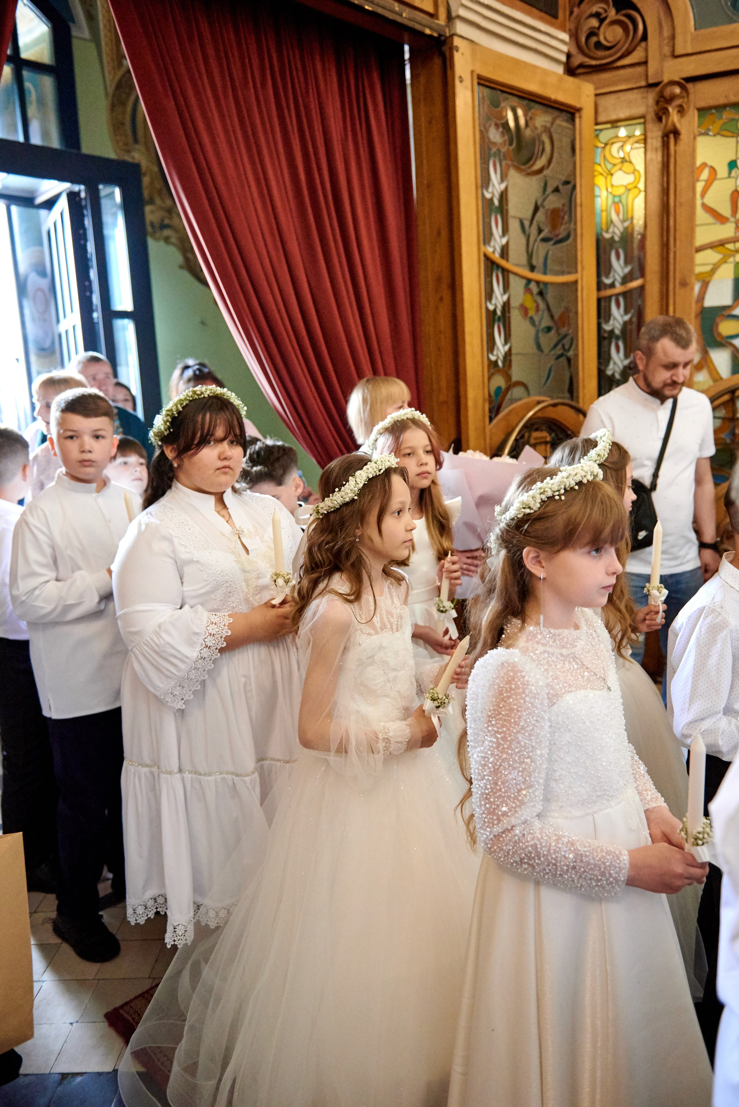 Архикатедральний Собор НЗПБ (Катедра). Фотограф новонароджених діток та їх сімей в Тернополі