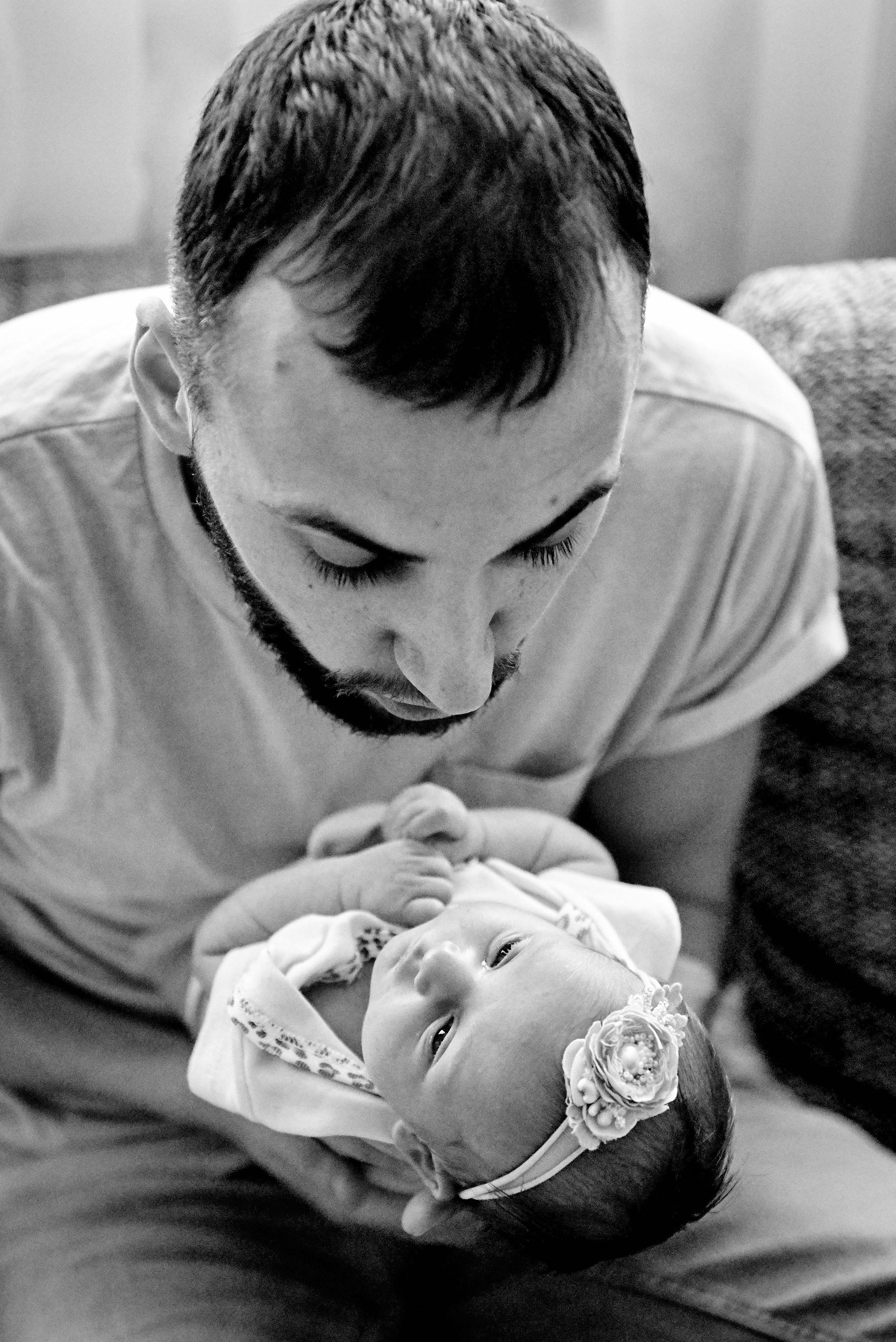 Олена та Влад Емма Єва та Еліна 9 днів життя. Фотограф новонароджених діток та їх сімей в Тернополі