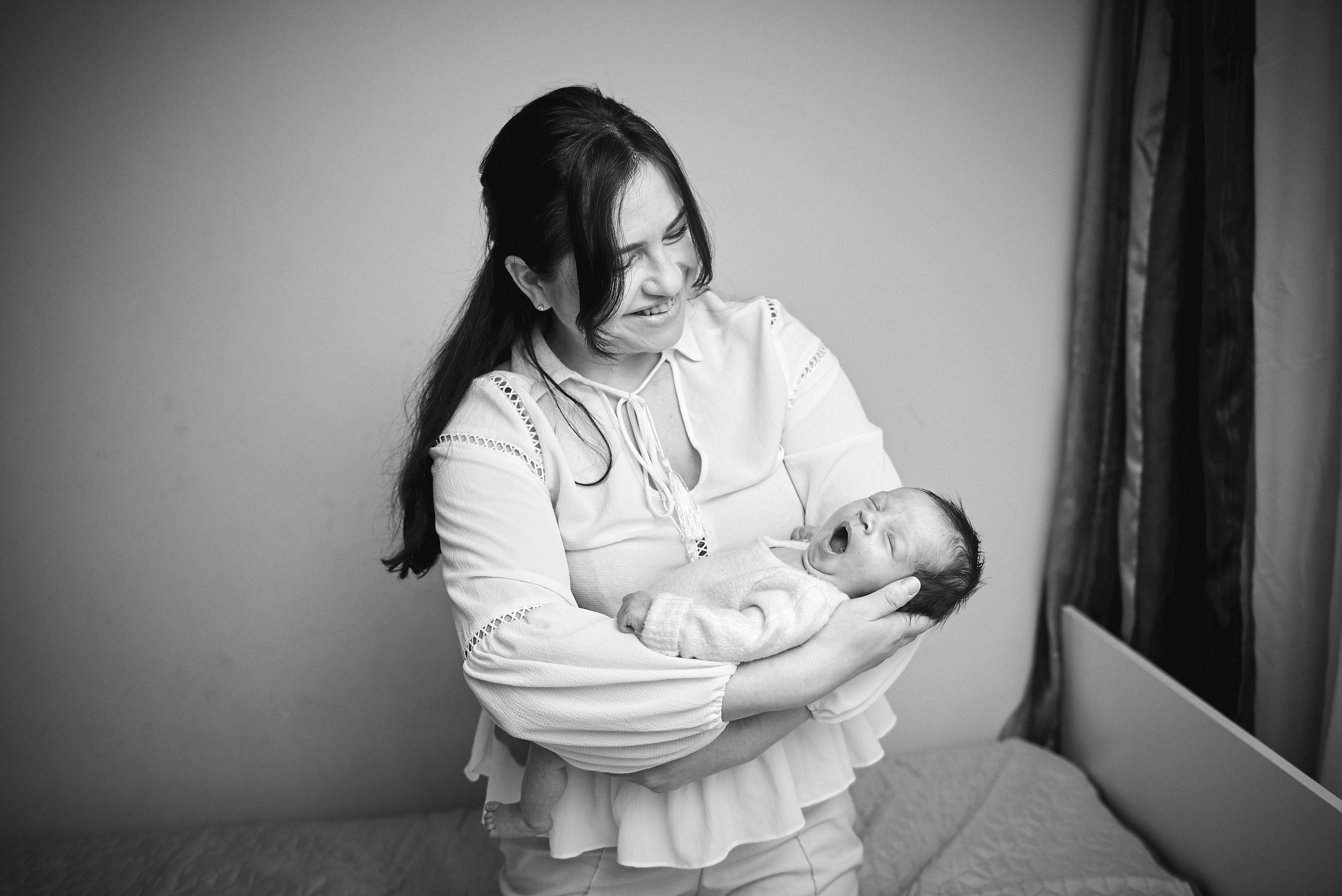 Таня Софія Віктор і Лєра. Фотограф новонароджених діток та їх сімей в Тернополі