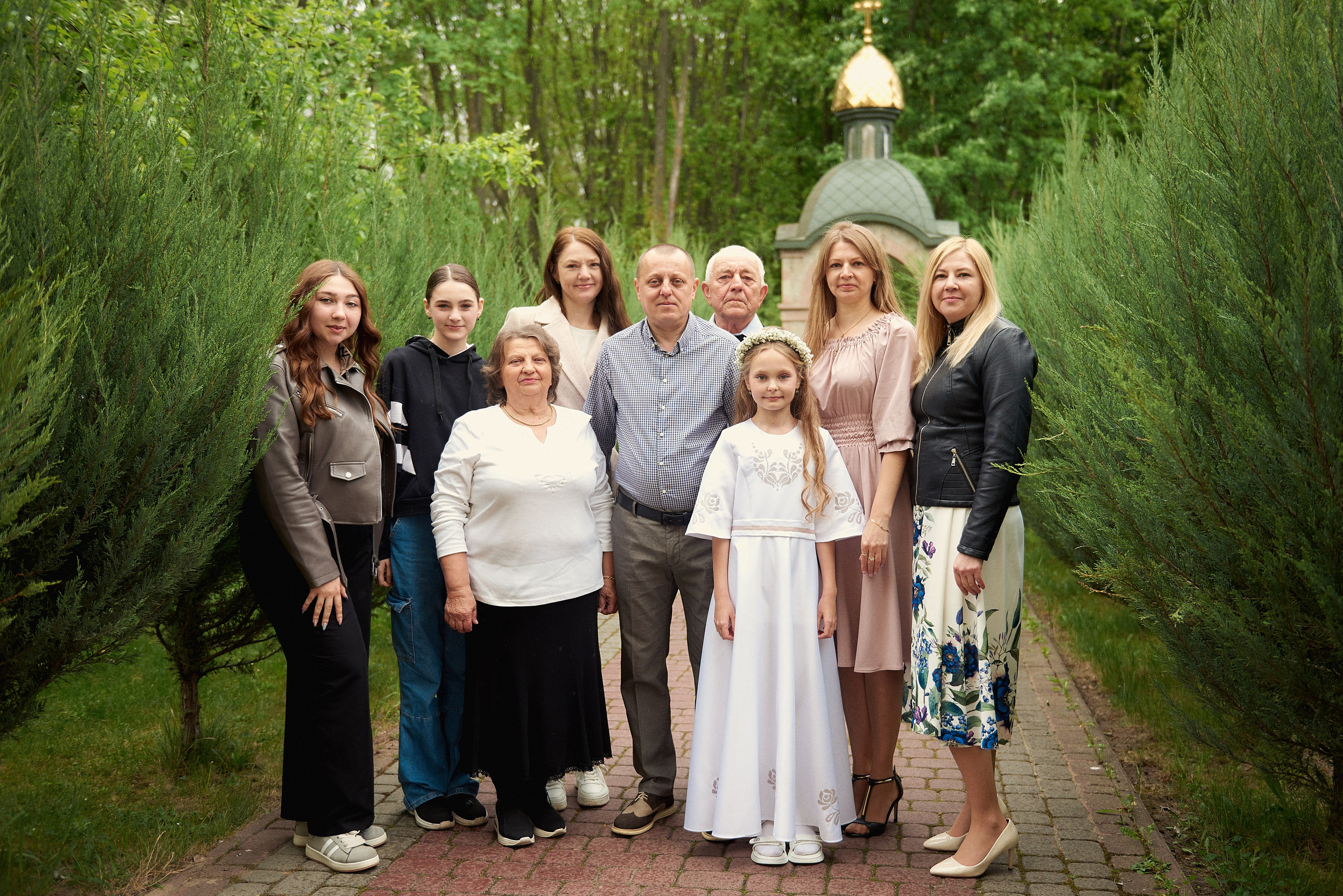 Церква Івана Богуслова. Фотограф новонароджених діток та їх сімей в Тернополі