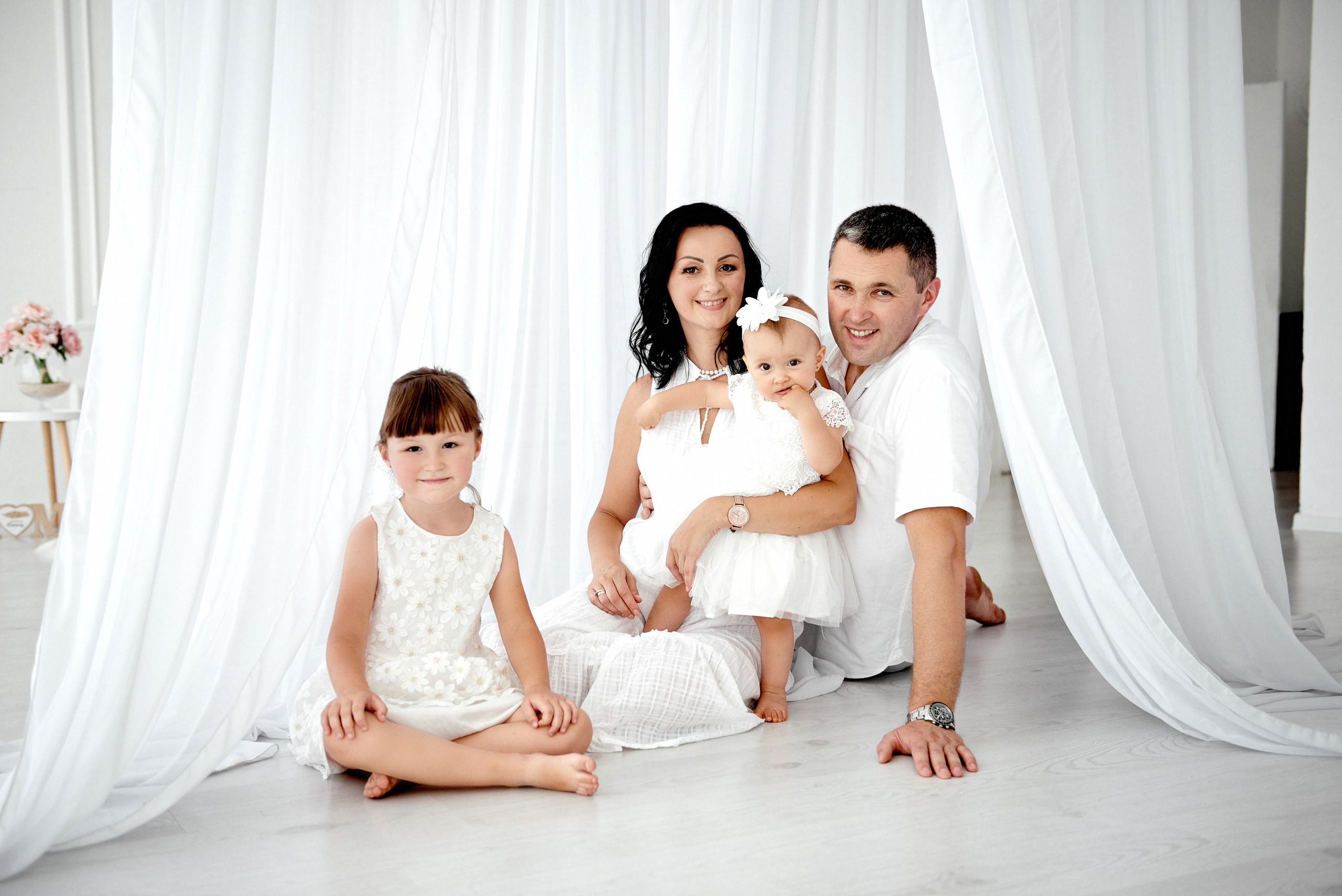 Емілі. Фотограф новонароджених діток та їх сімей в Тернополі