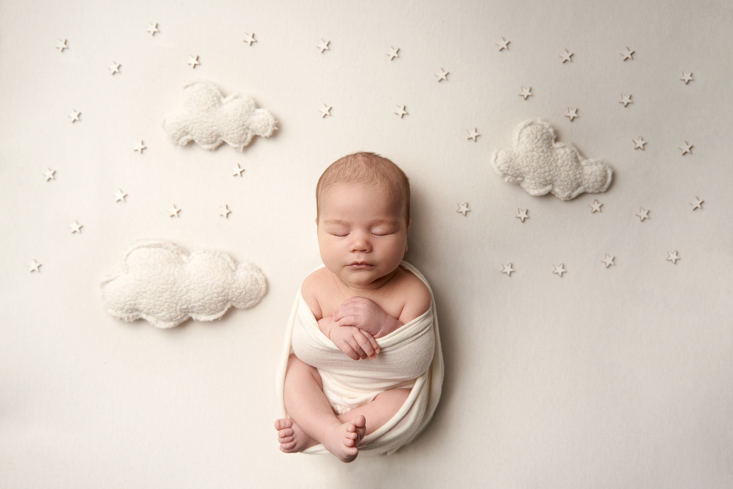 Newborn. Фотограф новонароджених діток та їх сімей в Тернополі