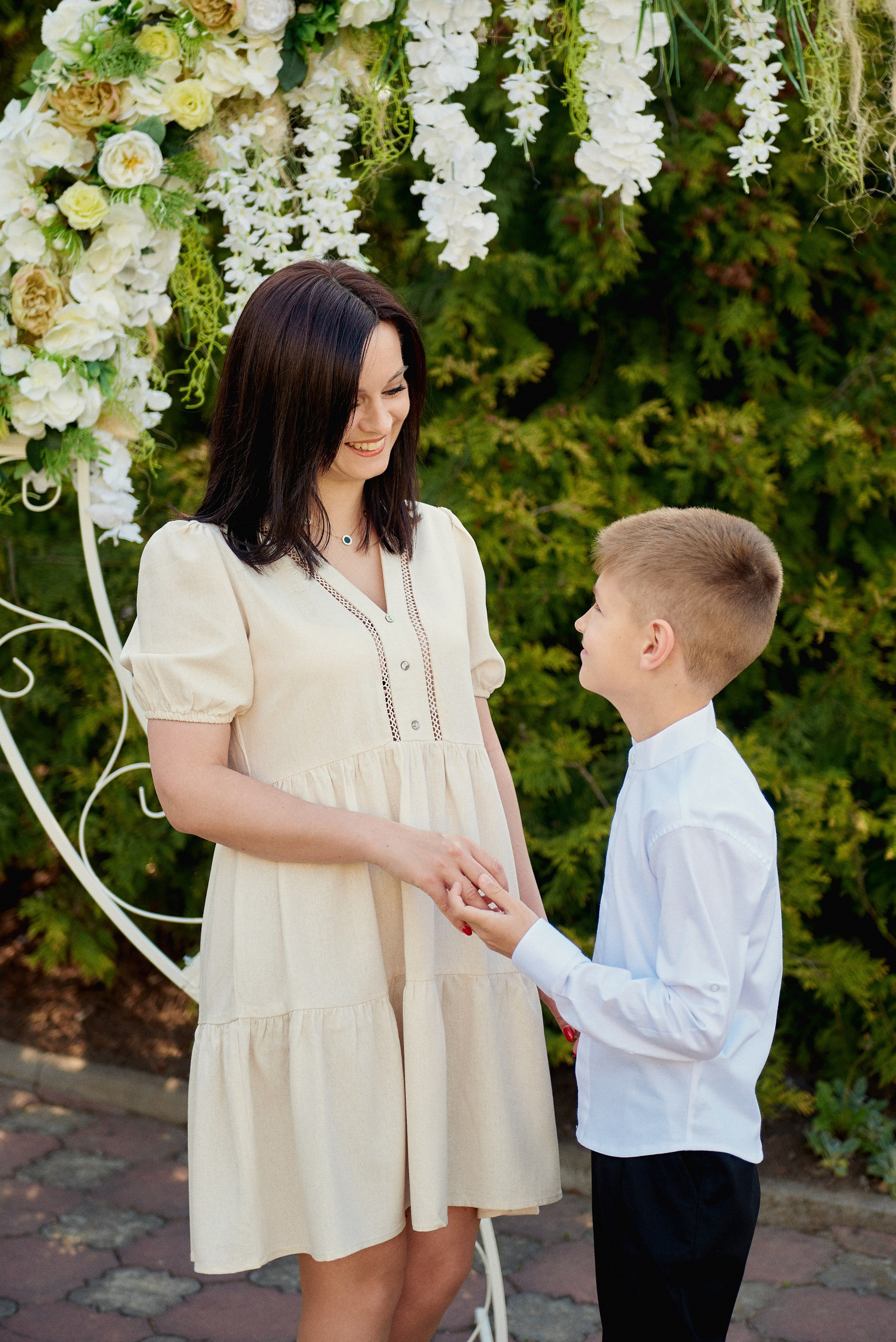 Церква св. Петра. Фотограф новонароджених діток та їх сімей в Тернополі