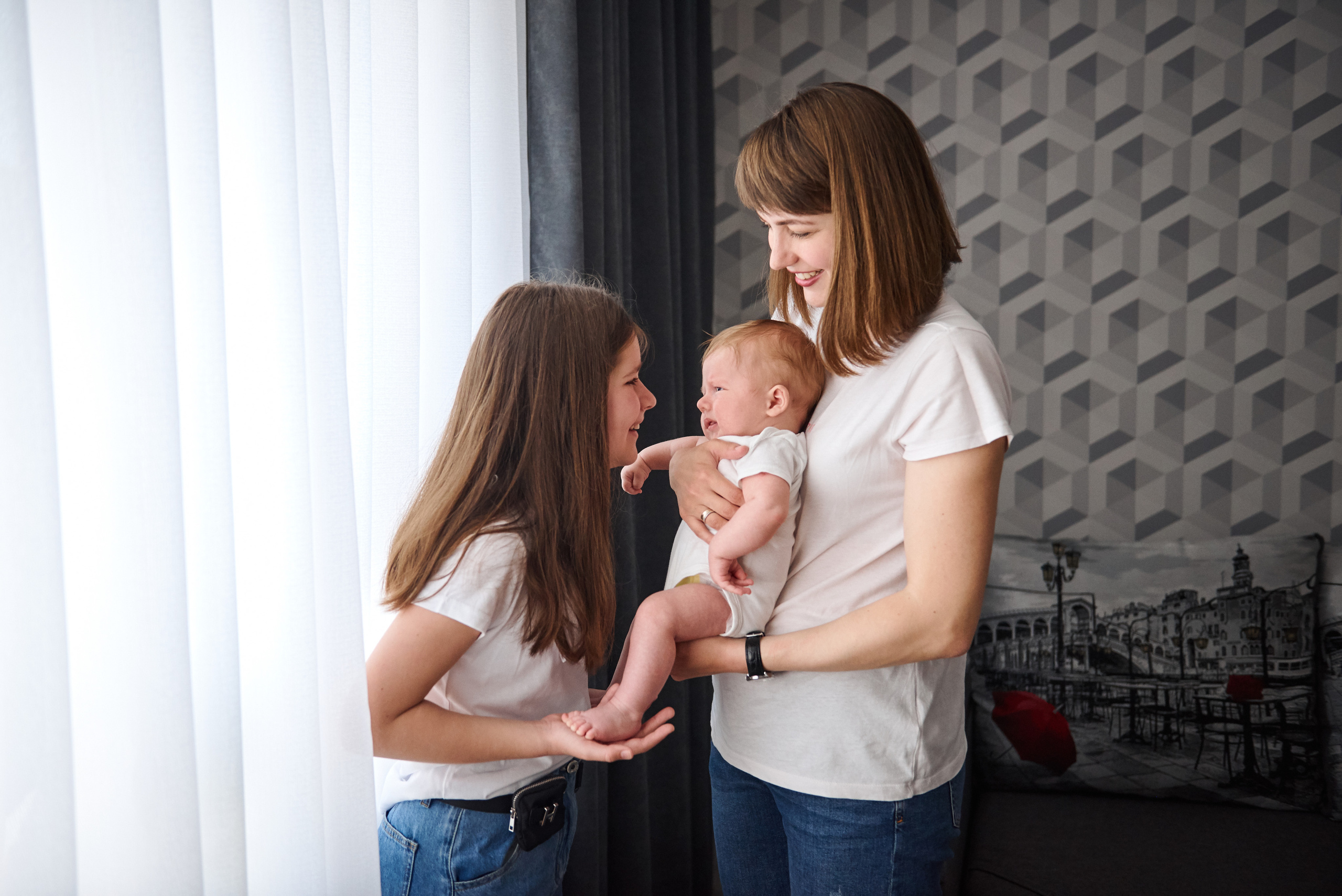 Таня Віталій Давид і Ніка. Фотограф новонароджених діток та їх сімей в Тернополі