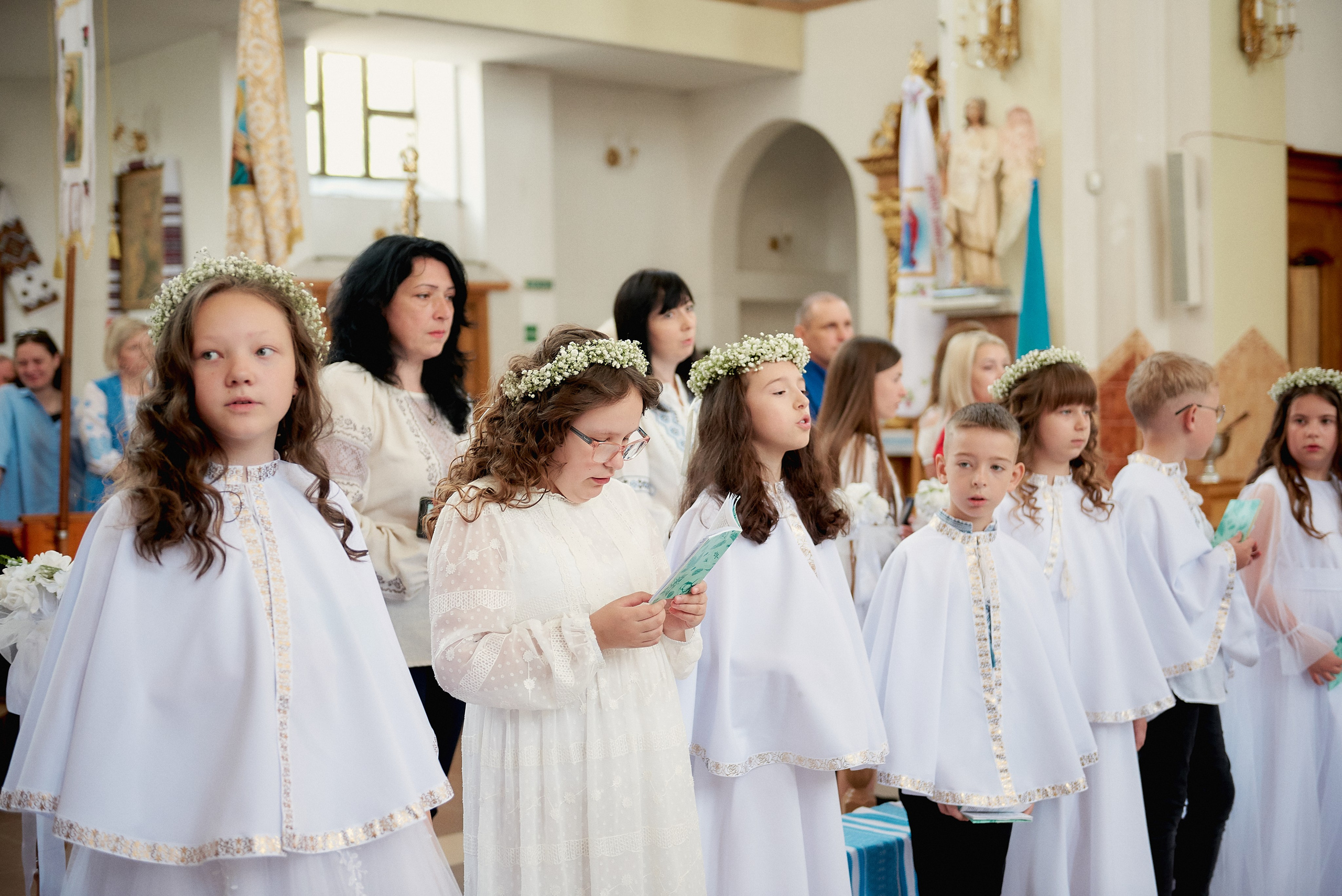 Церква святого архістратига Михаїла. Фотограф новонароджених діток та їх сімей в Тернополі