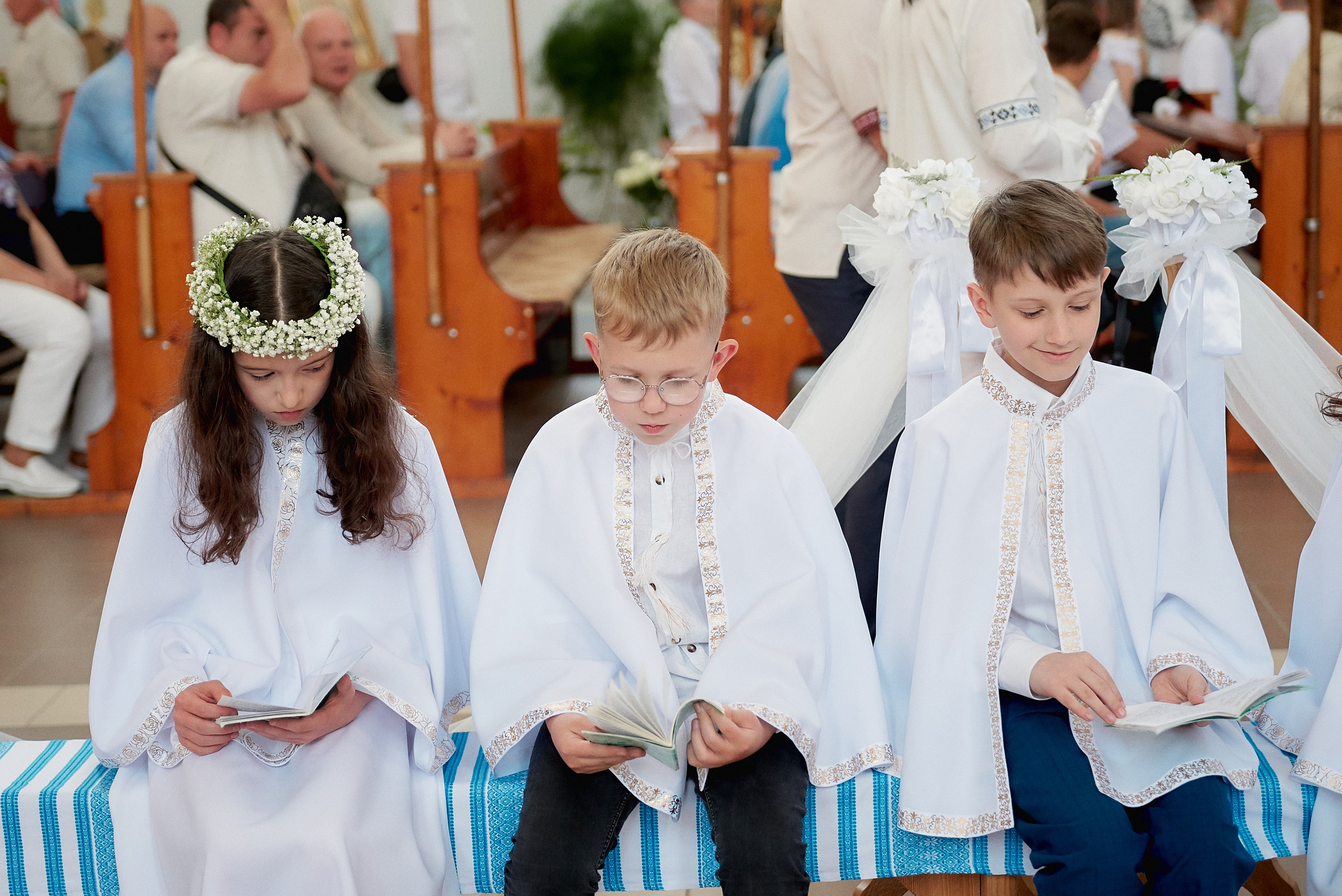 Причастя. Фотограф новонароджених діток та їх сімей в Тернополі
