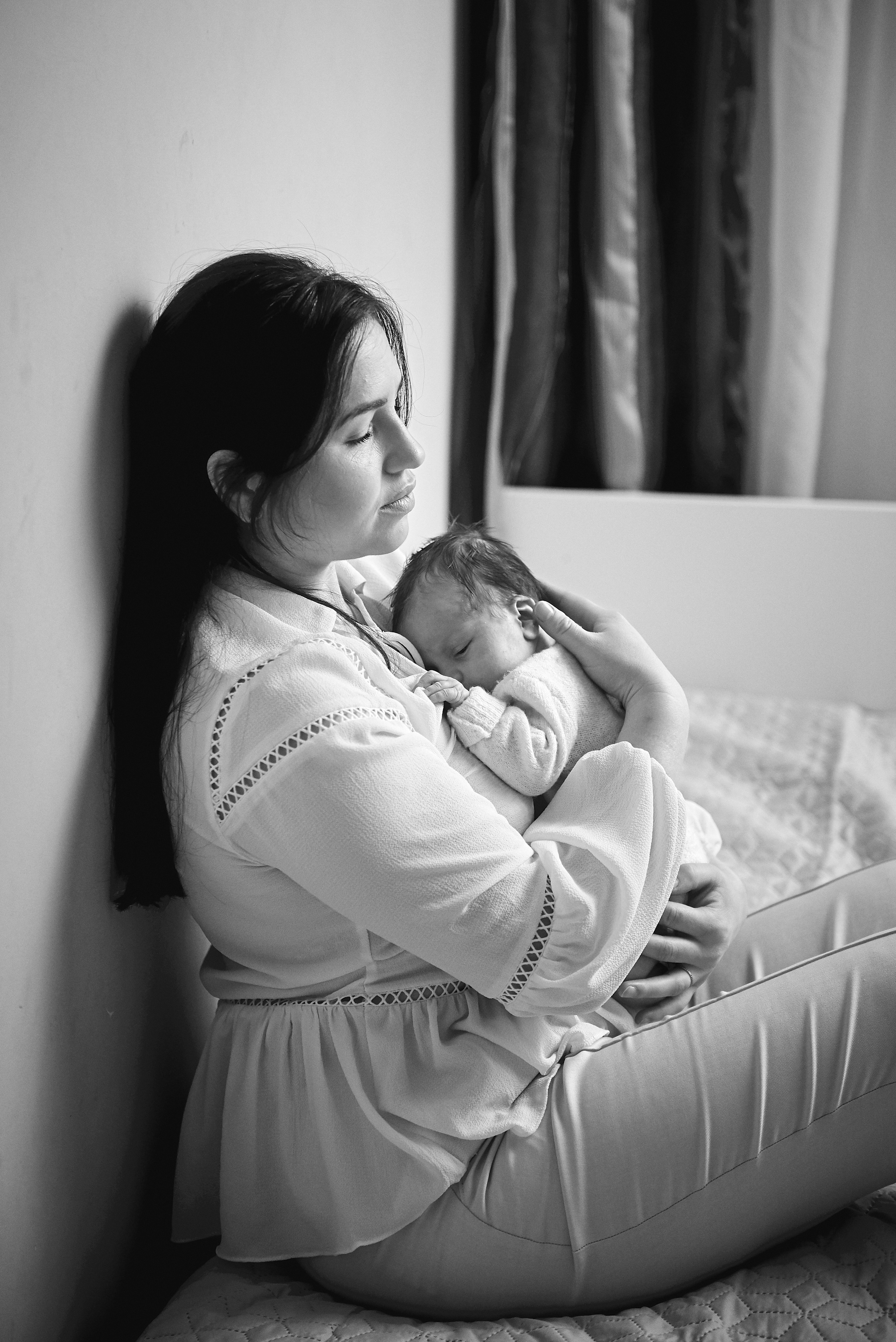 Таня Софія Віктор і Лєра. Фотограф новонароджених діток та їх сімей в Тернополі