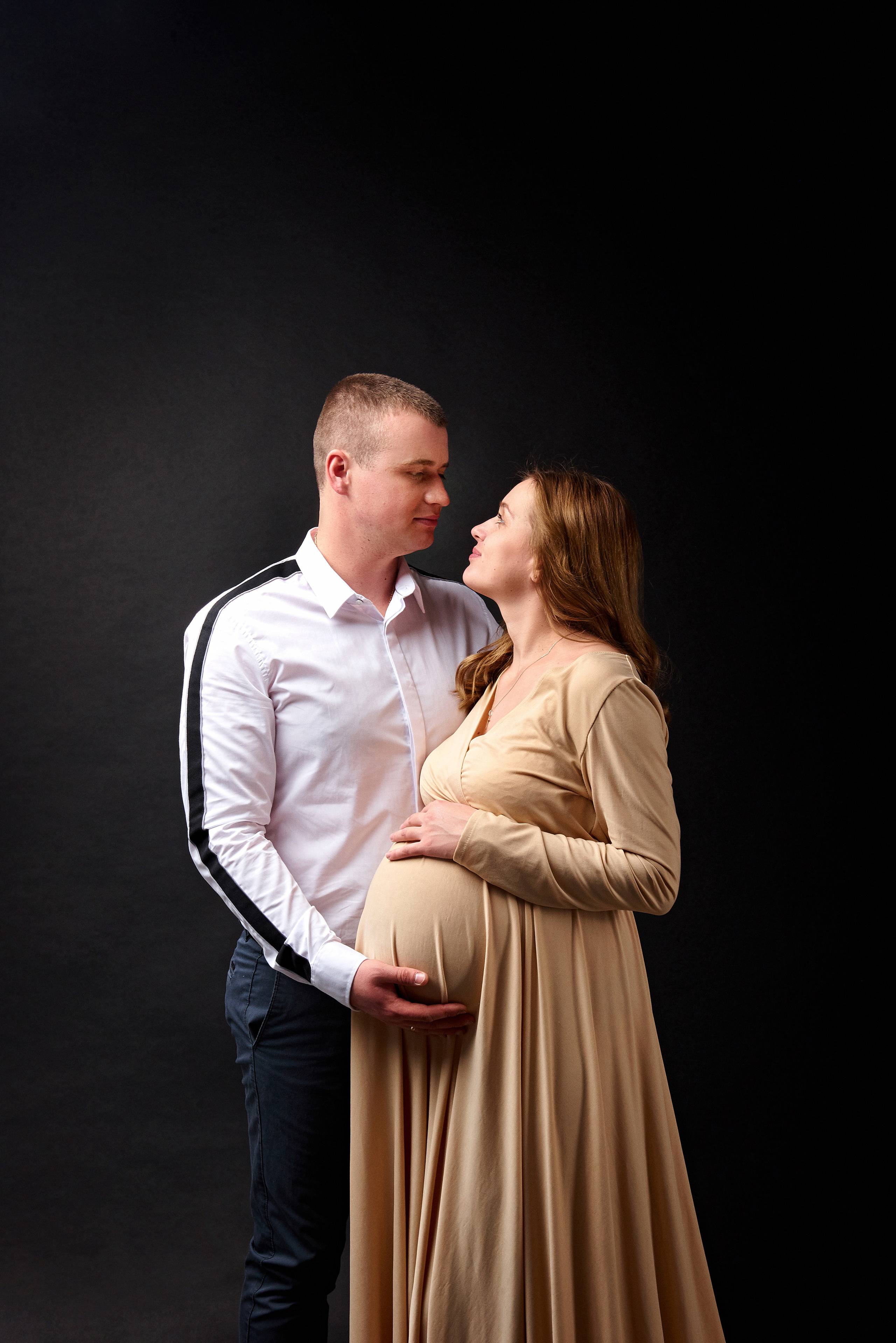 В очікуванні. Фотограф новонароджених діток та їх сімей в Тернополі