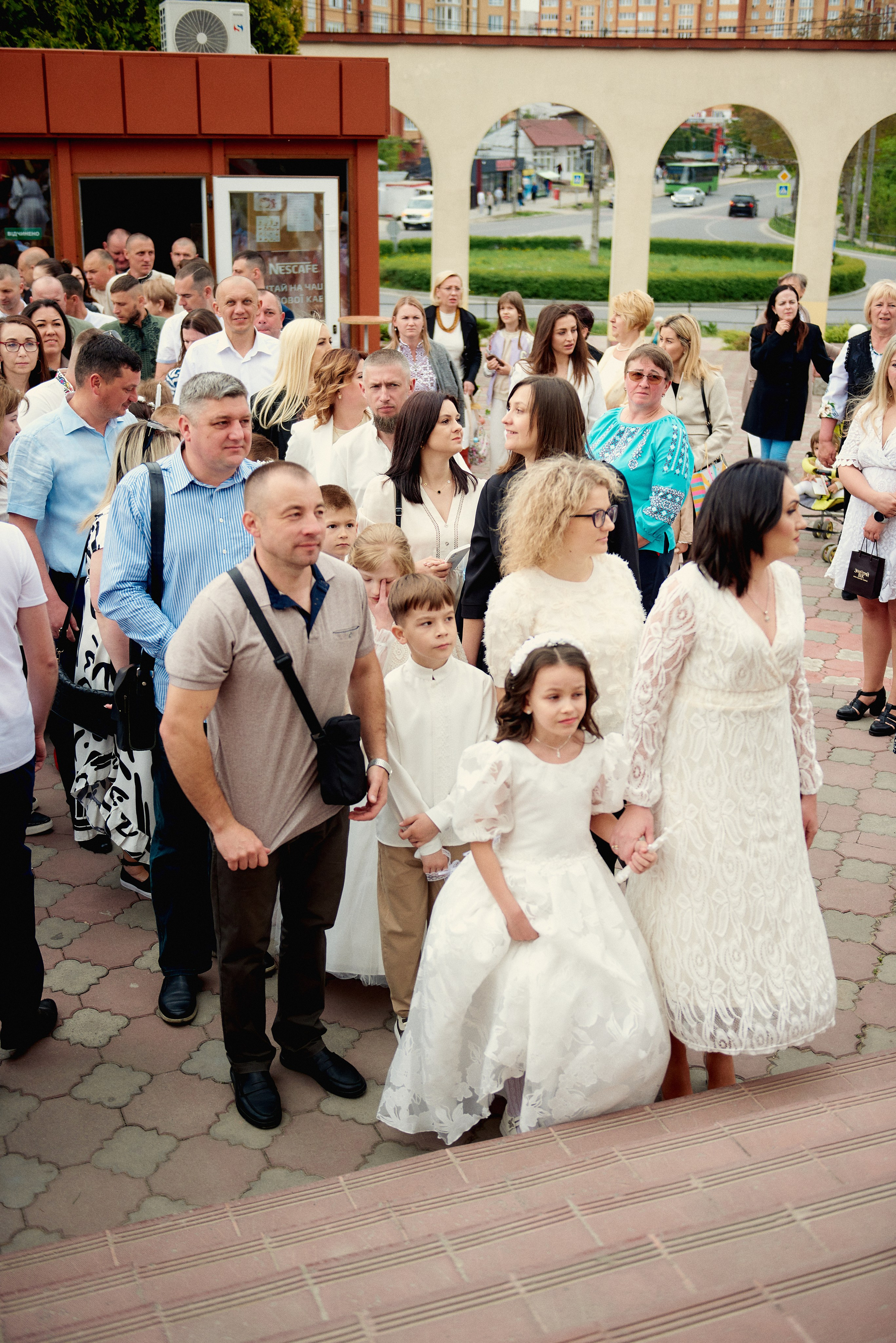 Церква св. Петра. Фотограф новонароджених діток та їх сімей в Тернополі
