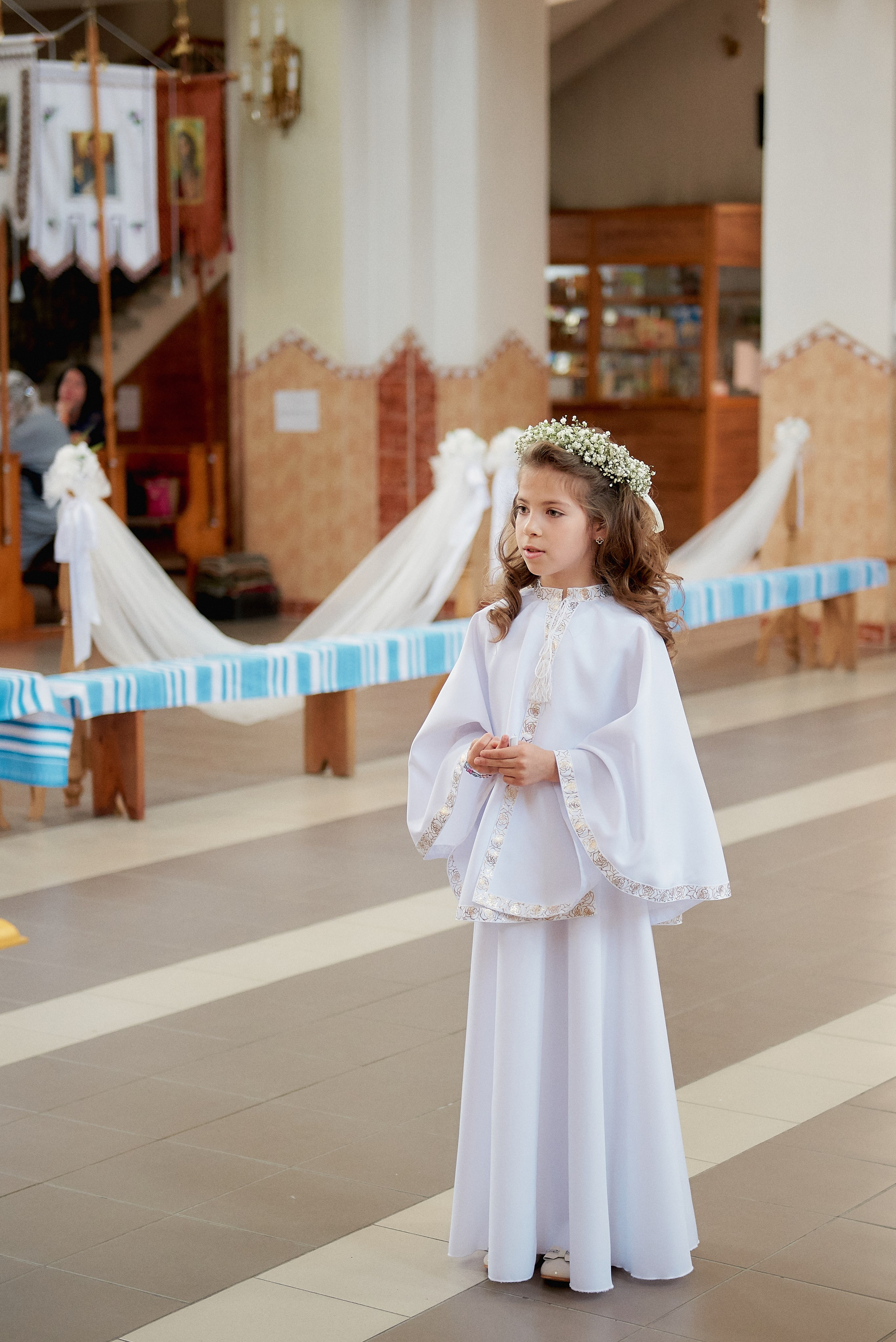 Причастя. Фотограф новонароджених діток та їх сімей в Тернополі