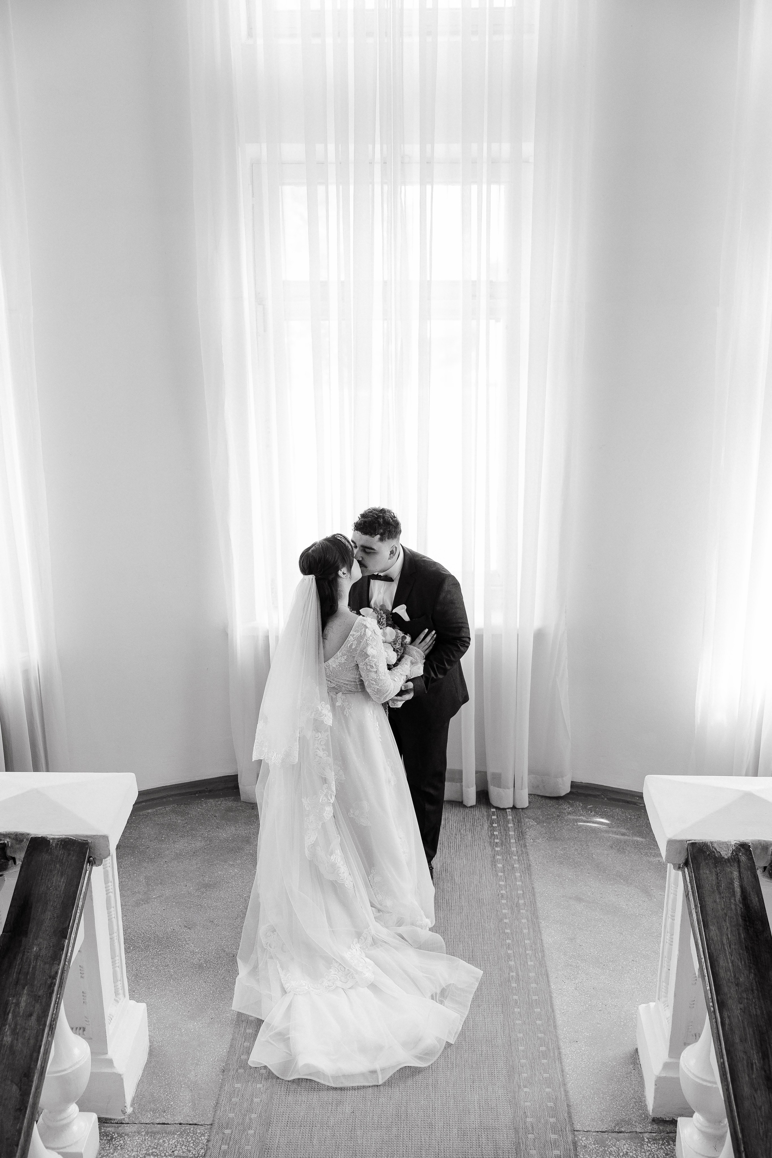 Mykhailo and Iryna. Весільний фотограф Любов Шарко Черкаси