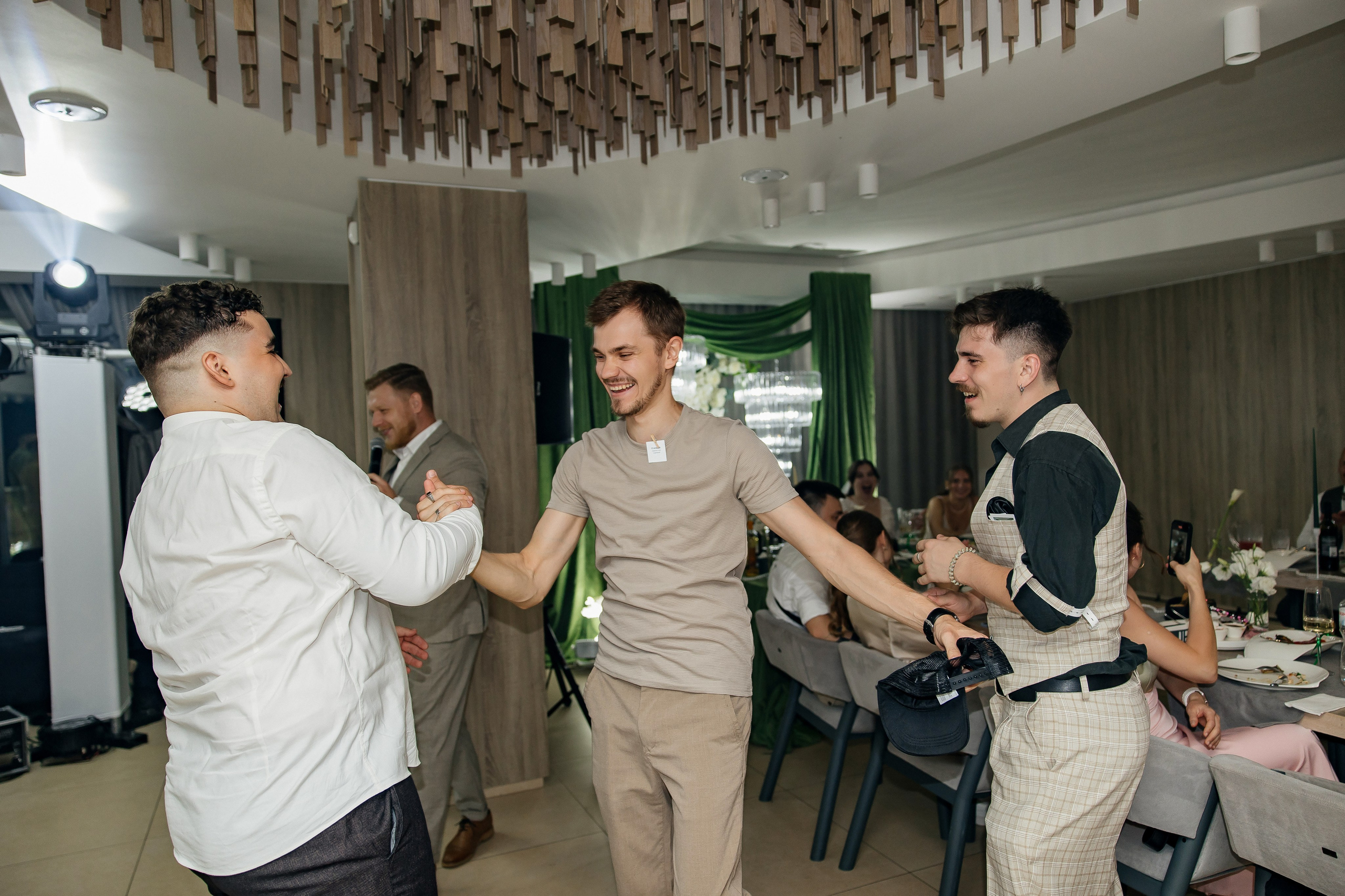 Mykhailo and Iryna. Весільний фотограф Любов Шарко Черкаси