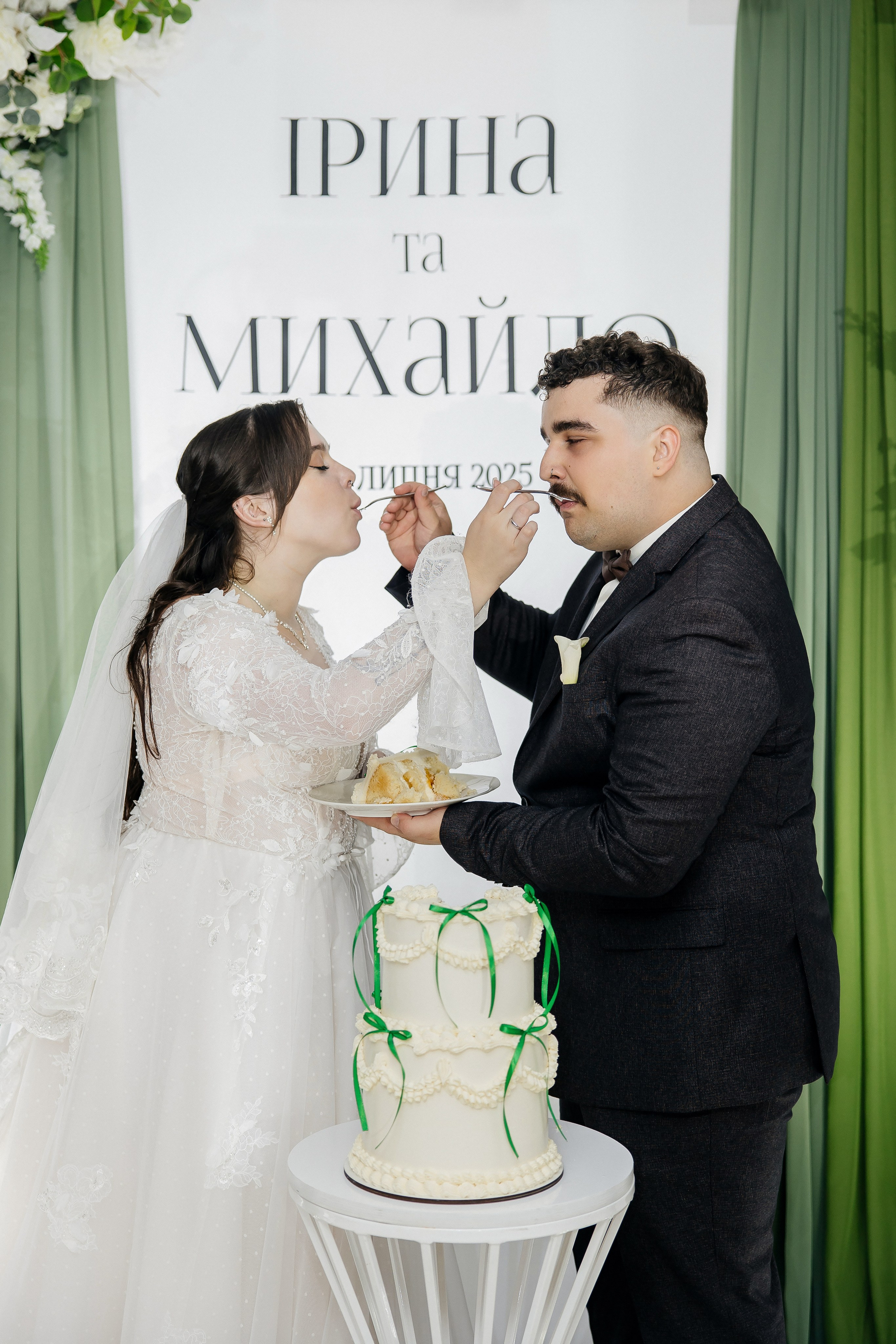 Mykhailo and Iryna. Весільний фотограф Любов Шарко Черкаси