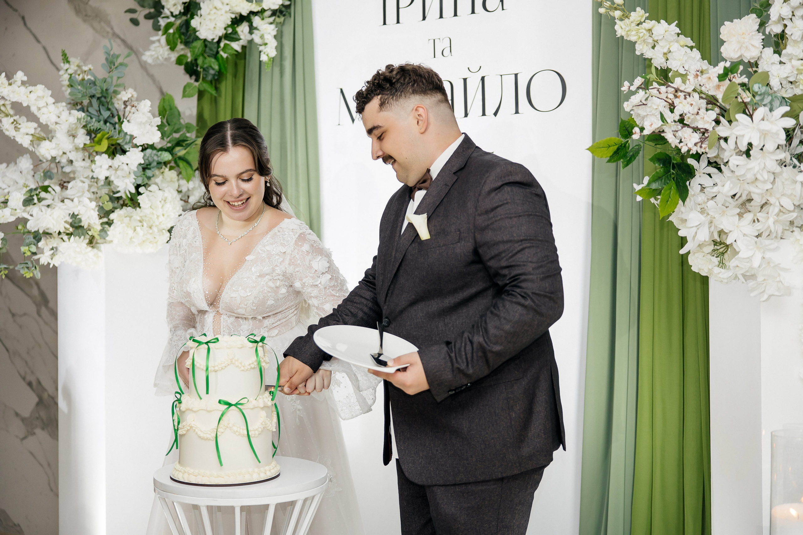 Mykhailo and Iryna. Весільний фотограф Любов Шарко Черкаси