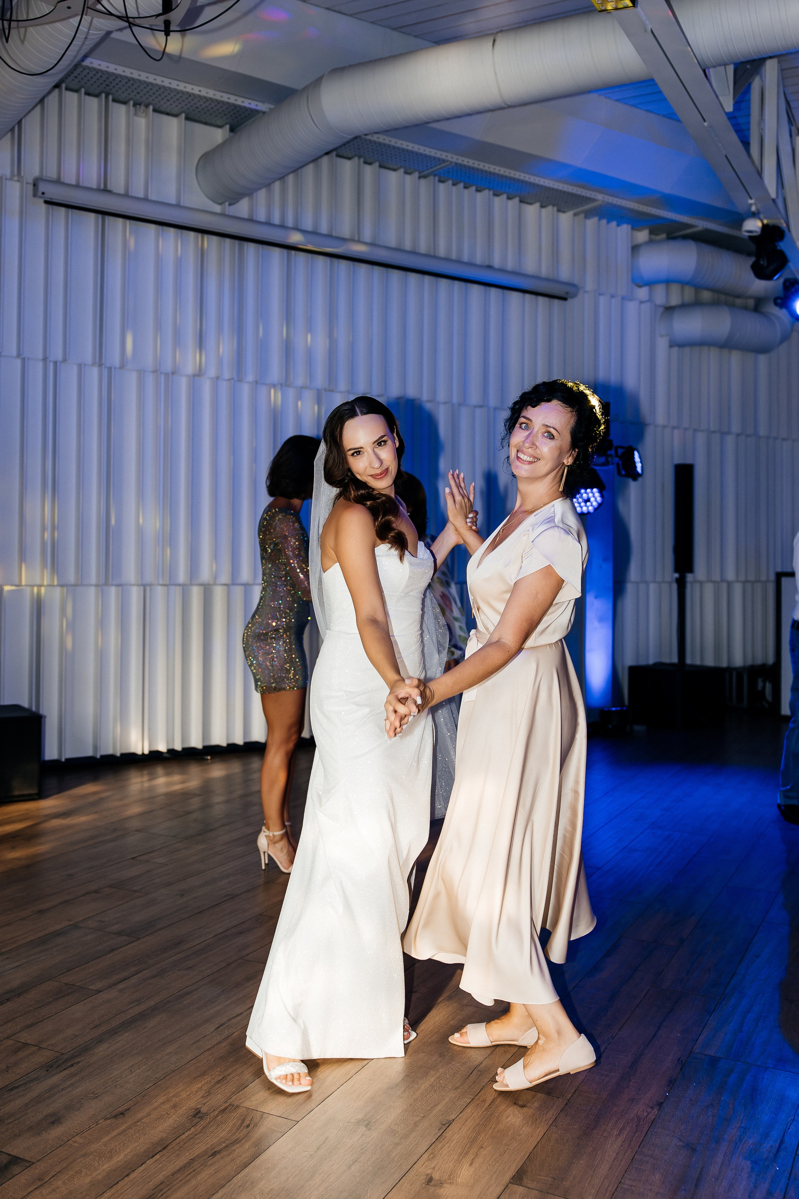 Oleksandr & Lilia. Весільний фотограф Любов Шарко Черкаси