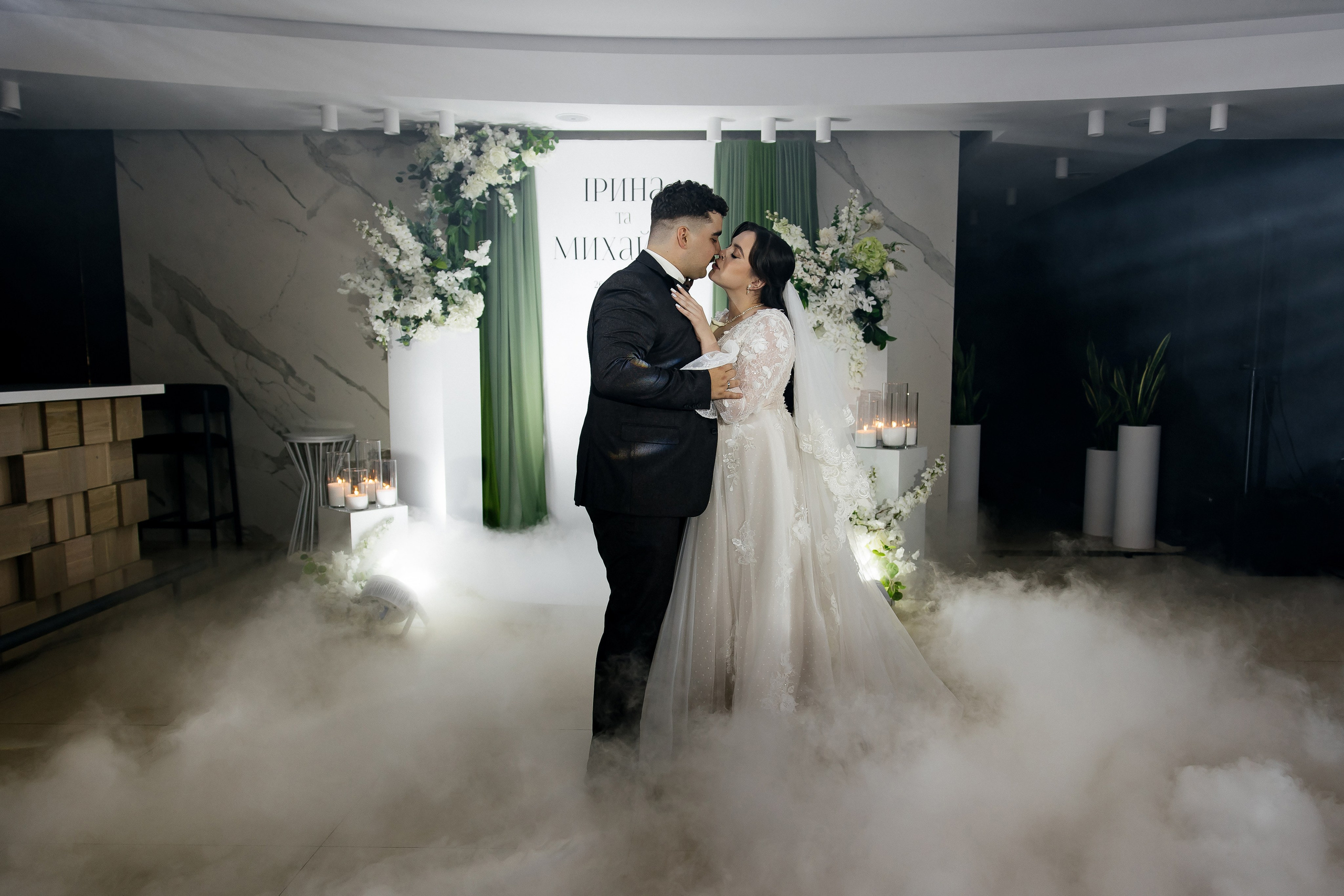 Mykhailo and Iryna. Весільний фотограф Любов Шарко Черкаси