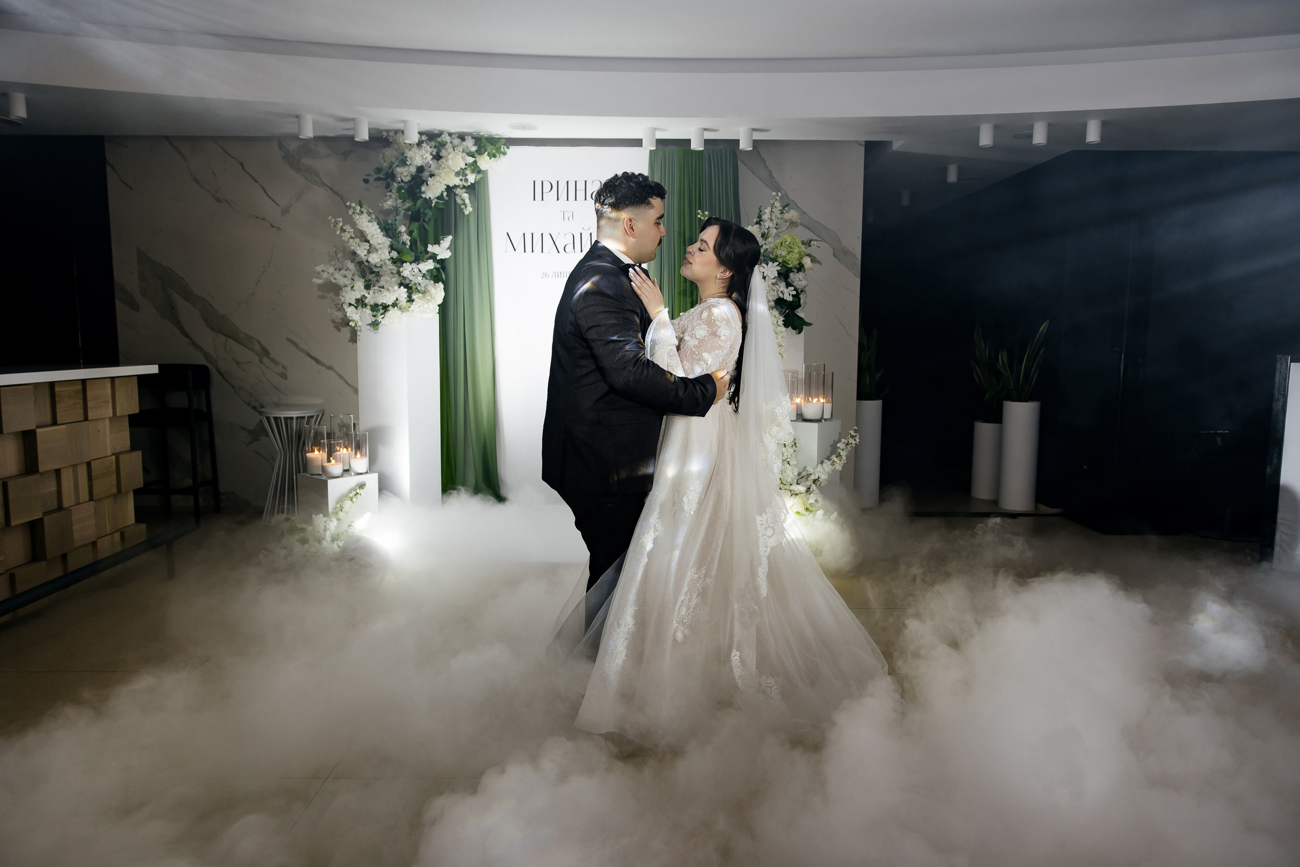 Mykhailo and Iryna. Весільний фотограф Любов Шарко Черкаси