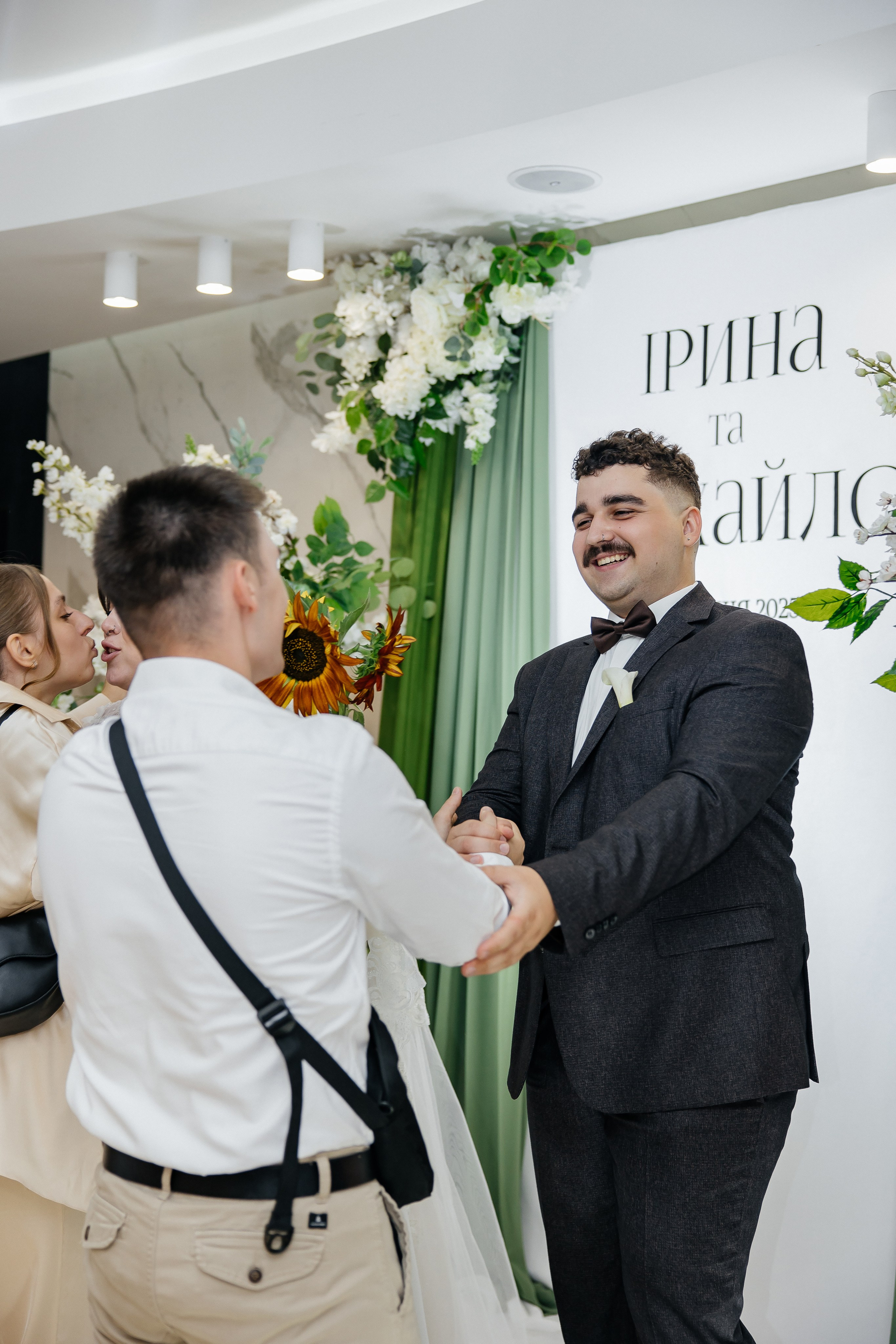 Mykhailo and Iryna. Весільний фотограф Любов Шарко Черкаси