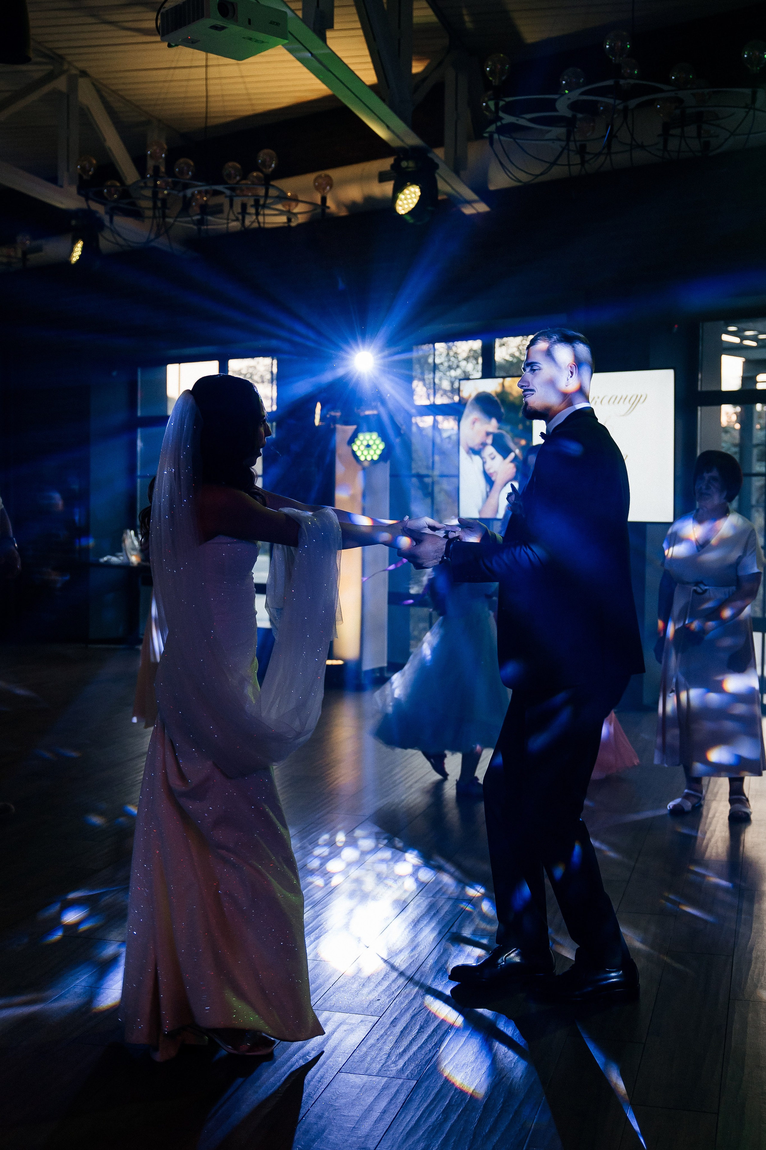 Oleksandr & Lilia. Весільний фотограф Любов Шарко Черкаси