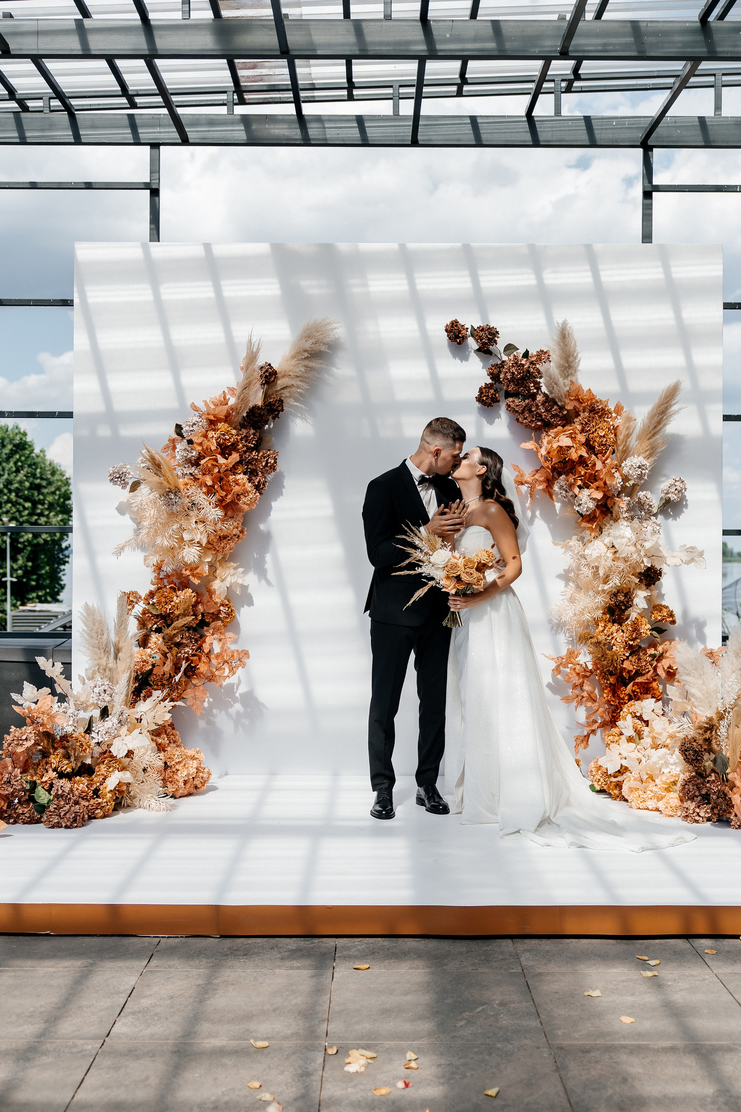 Oleksandr & Lilia. Весільний фотограф Любов Шарко Черкаси