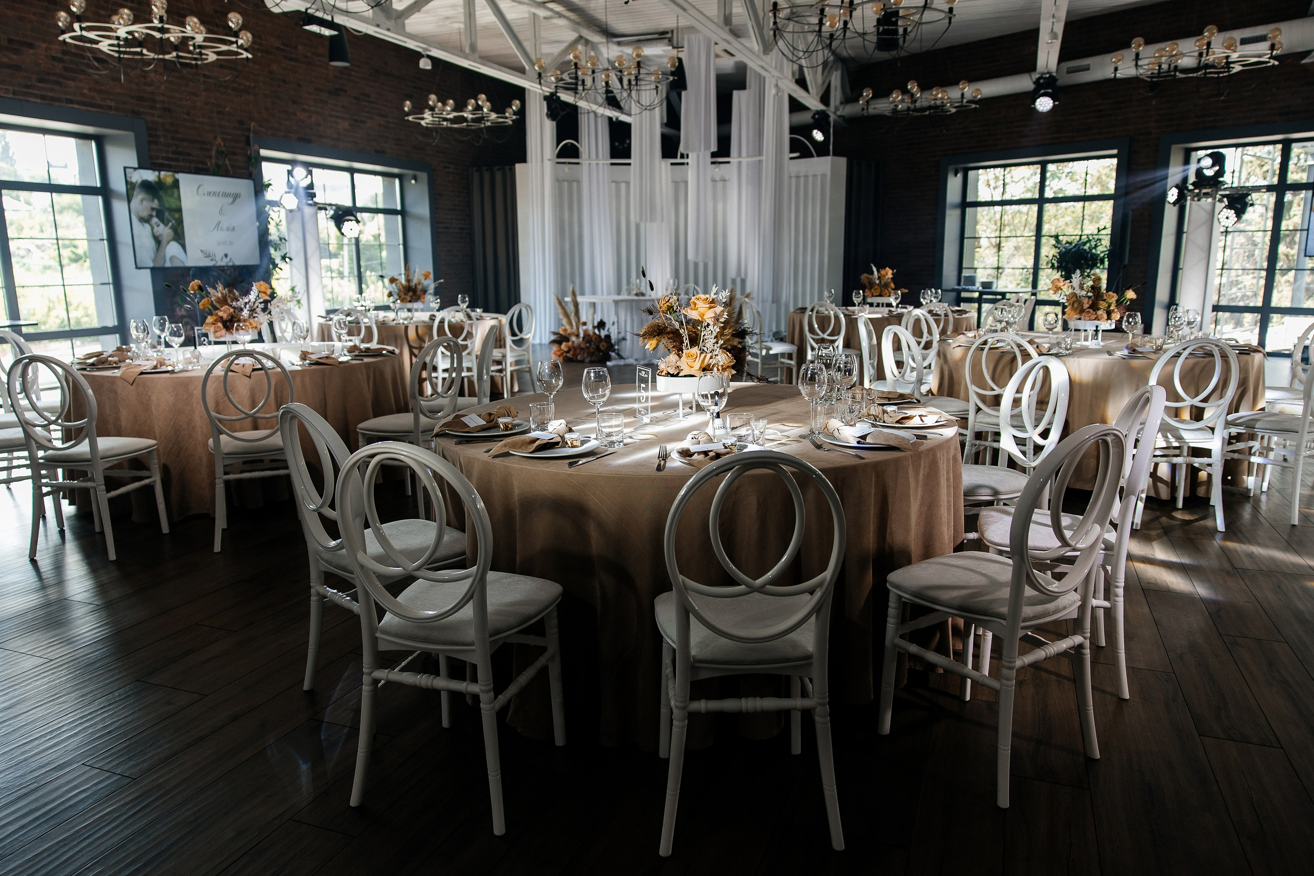 Oleksandr & Lilia. Весільний фотограф Любов Шарко Черкаси