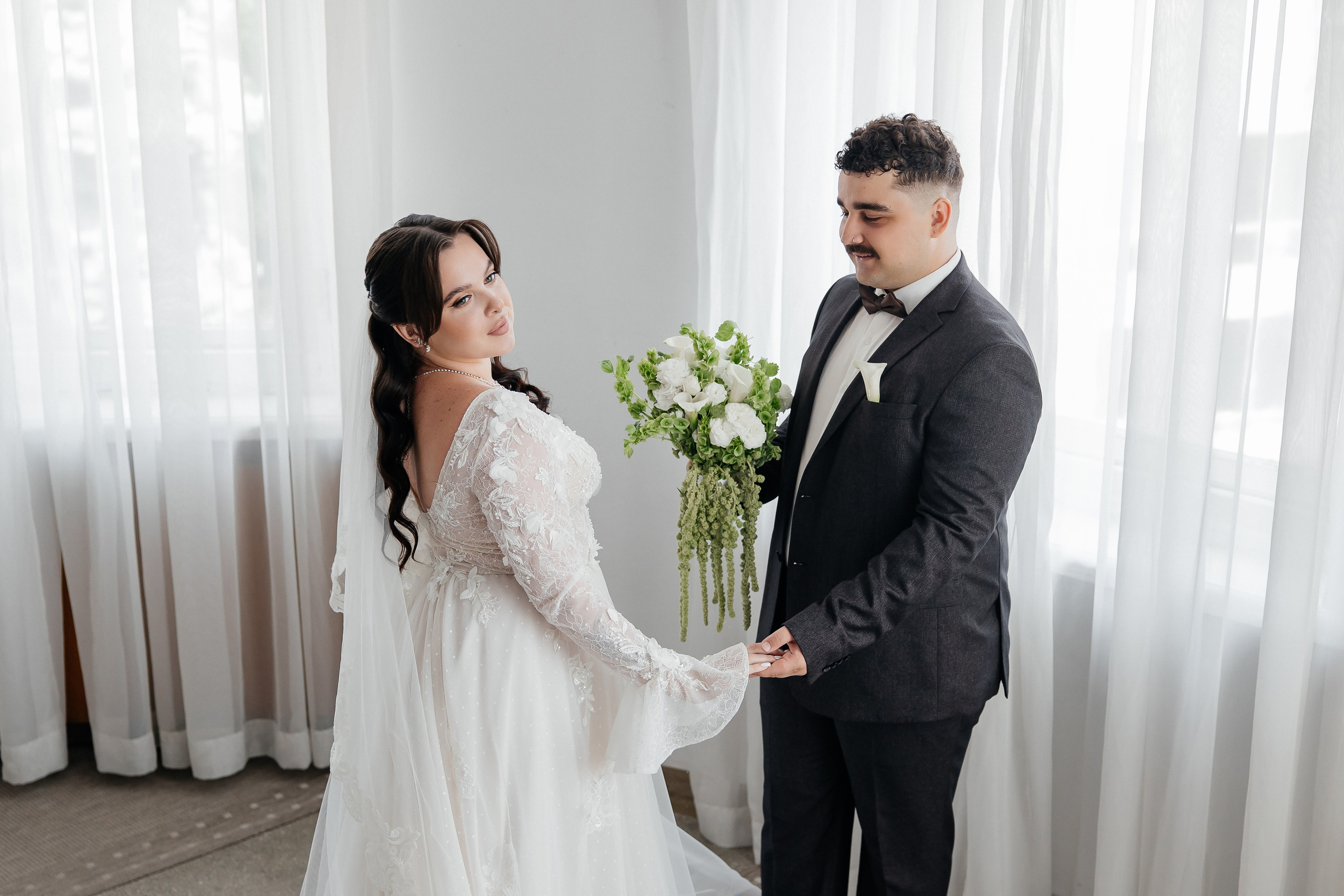 Mykhailo and Iryna. Весільний фотограф Любов Шарко Черкаси