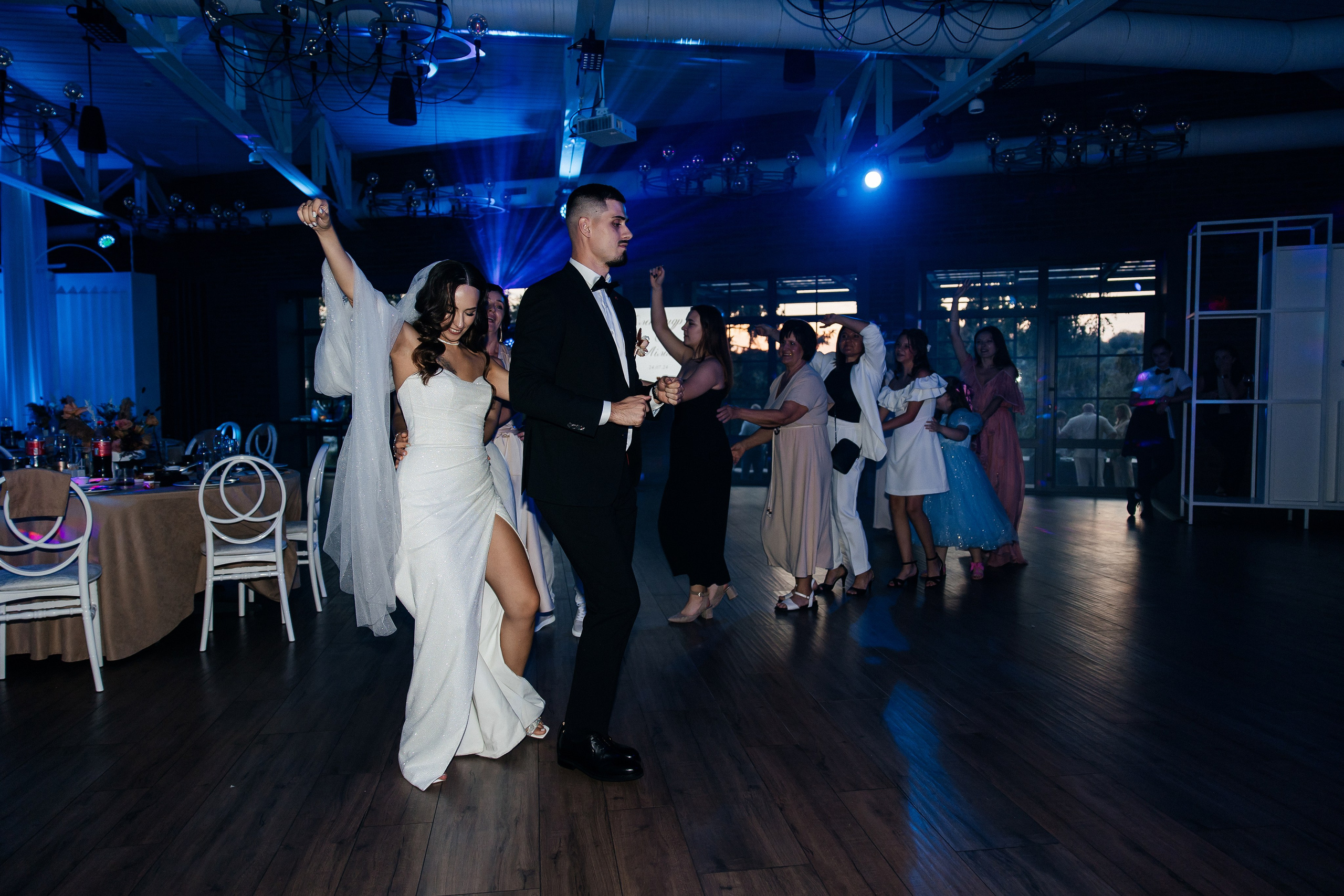 Oleksandr & Lilia. Весільний фотограф Любов Шарко Черкаси