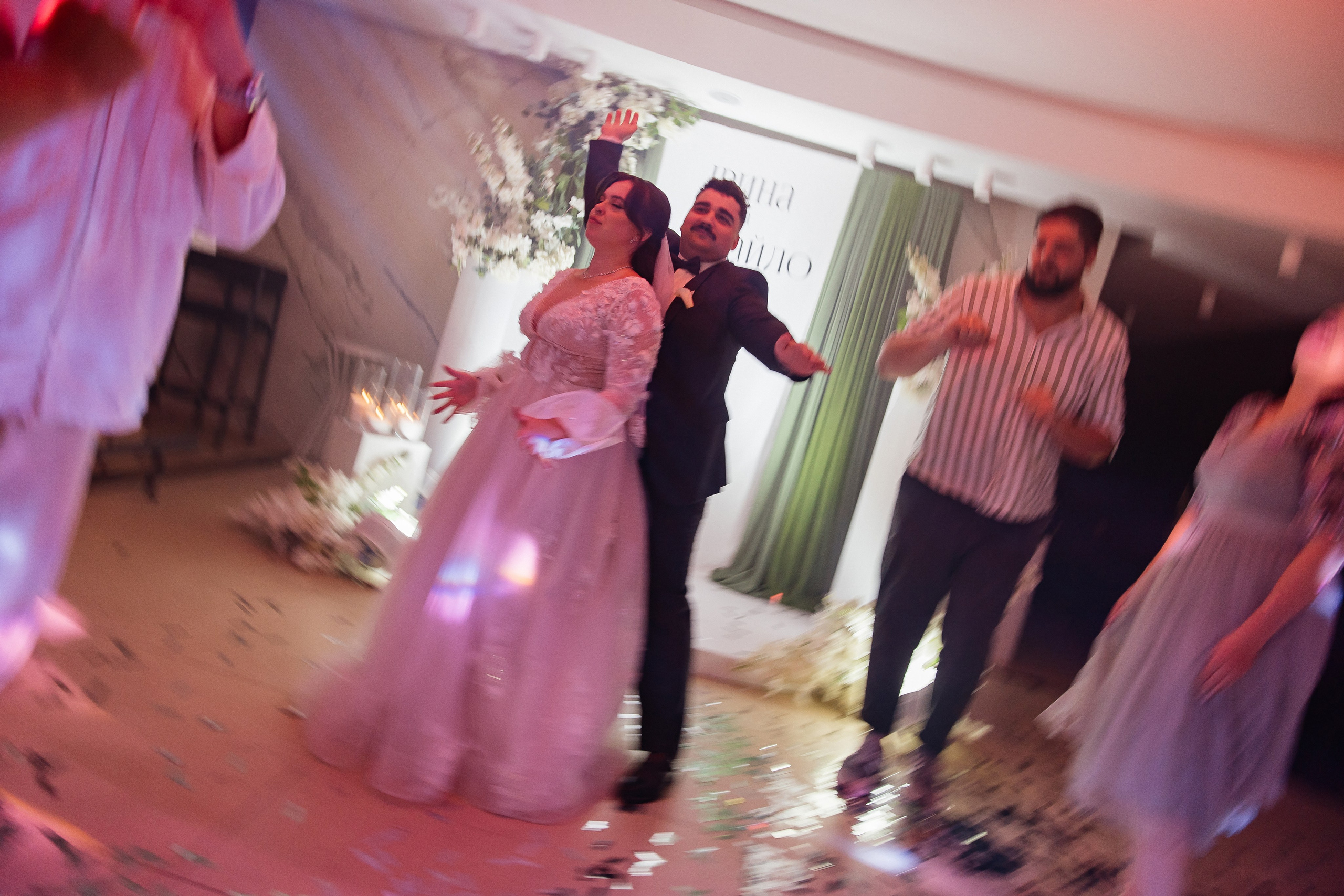 Mykhailo and Iryna. Весільний фотограф Любов Шарко Черкаси