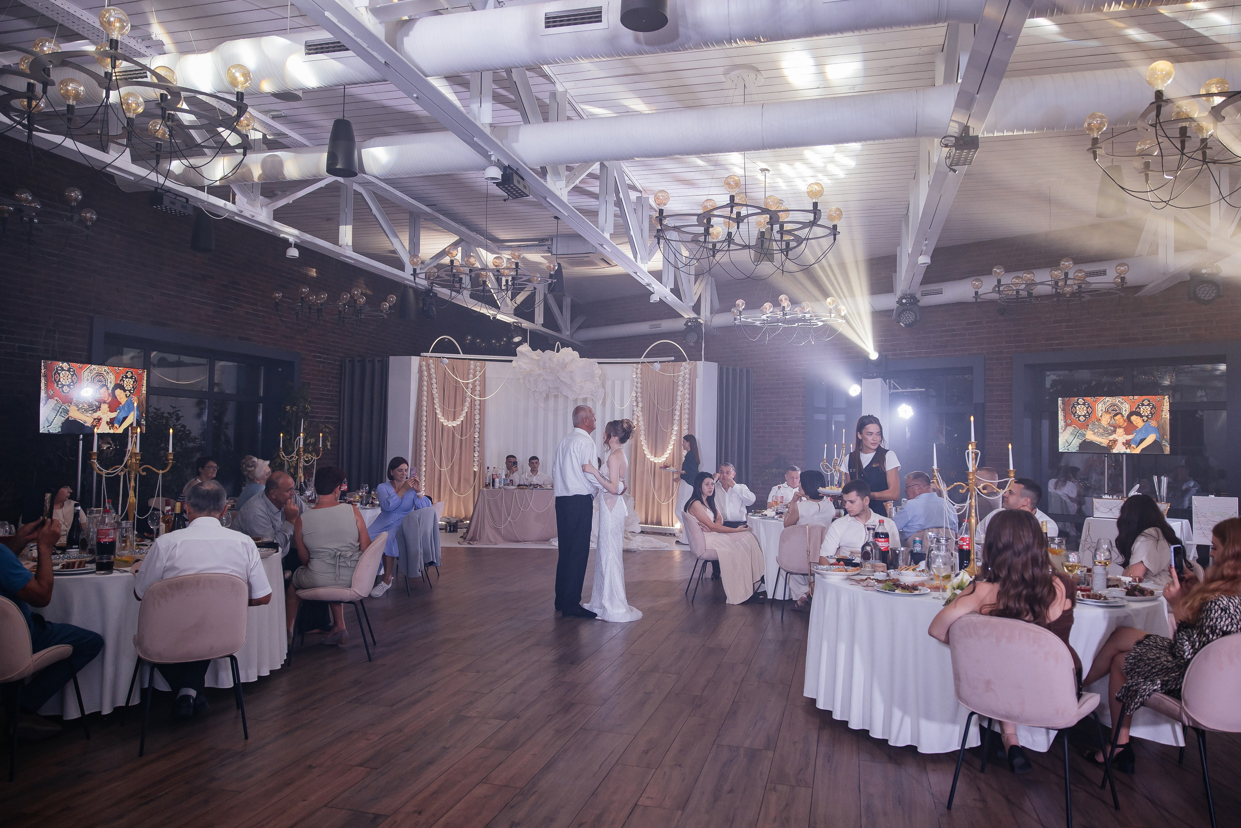 Oleg and Sofia. Весільний фотограф Любов Шарко Черкаси