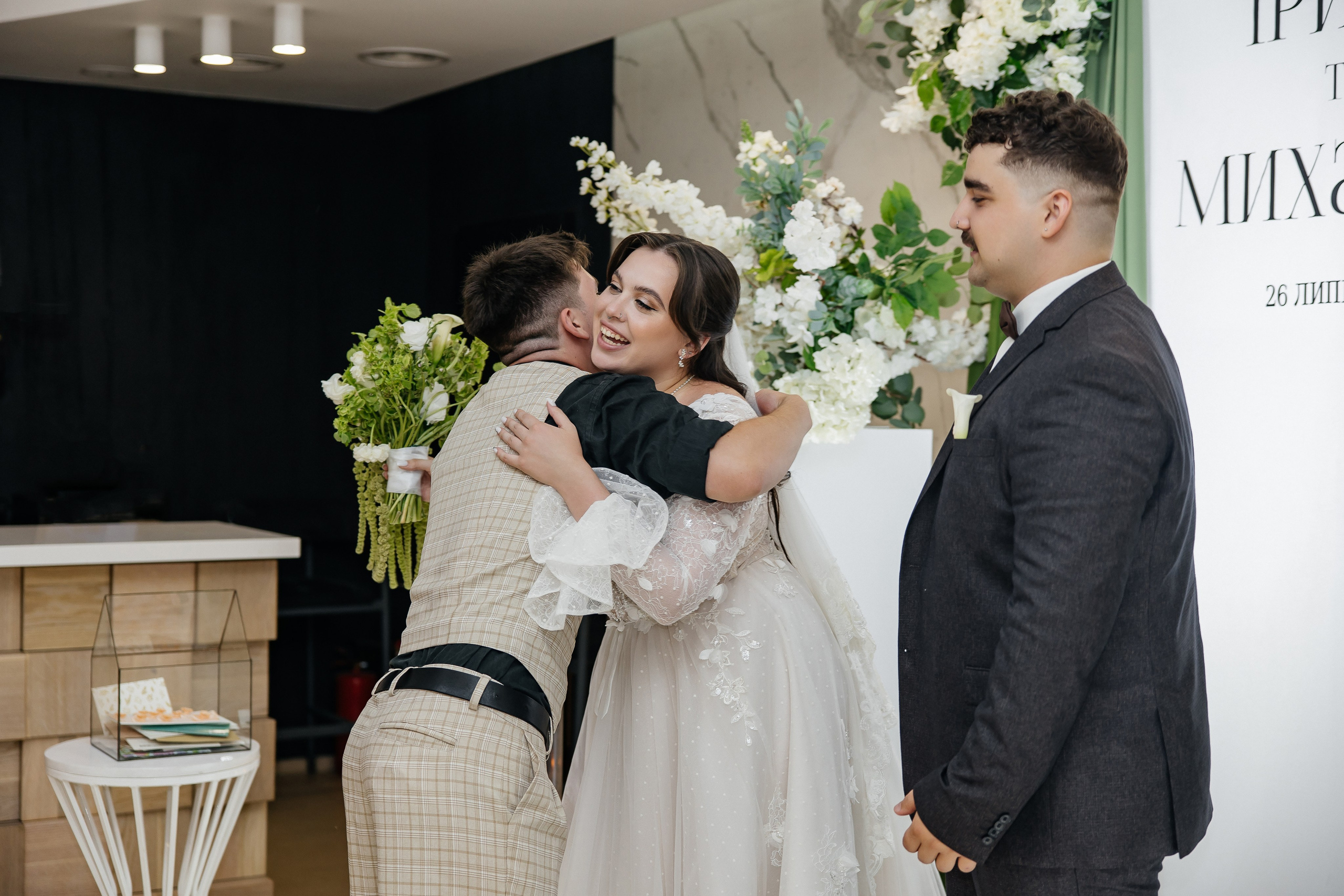 Mykhailo and Iryna. Весільний фотограф Любов Шарко Черкаси