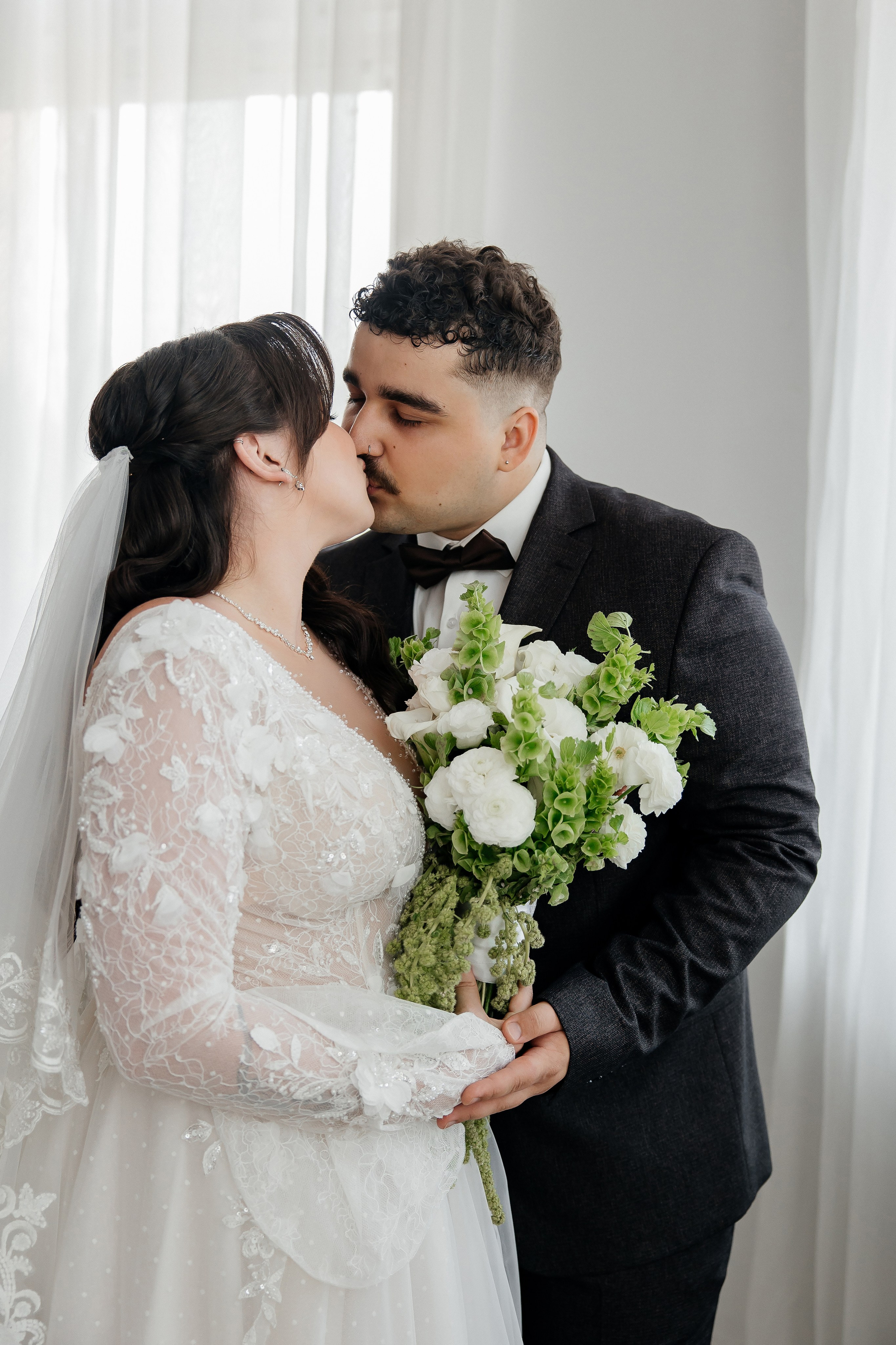 Mykhailo and Iryna. Весільний фотограф Любов Шарко Черкаси