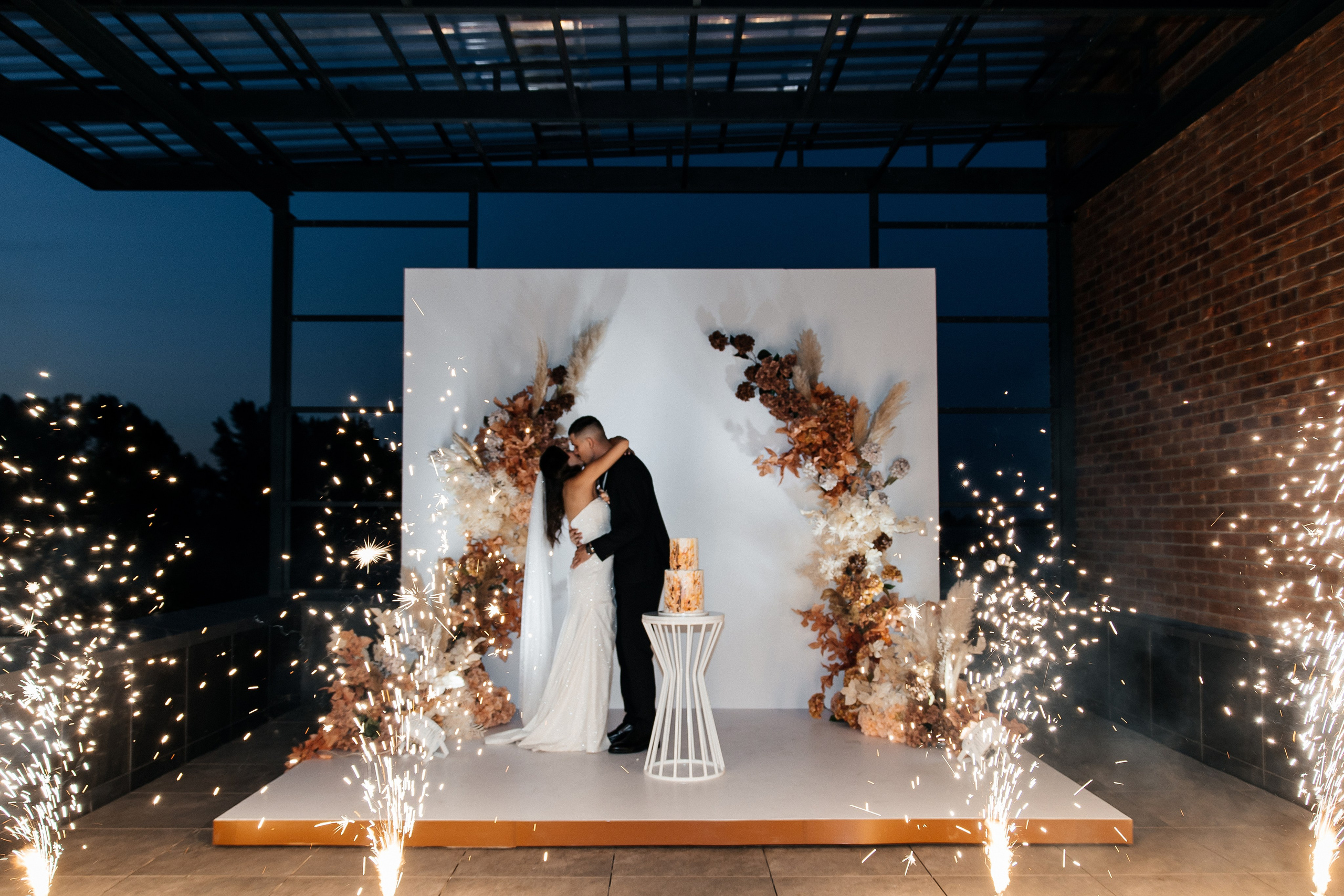 Oleksandr & Lilia. Весільний фотограф Любов Шарко Черкаси