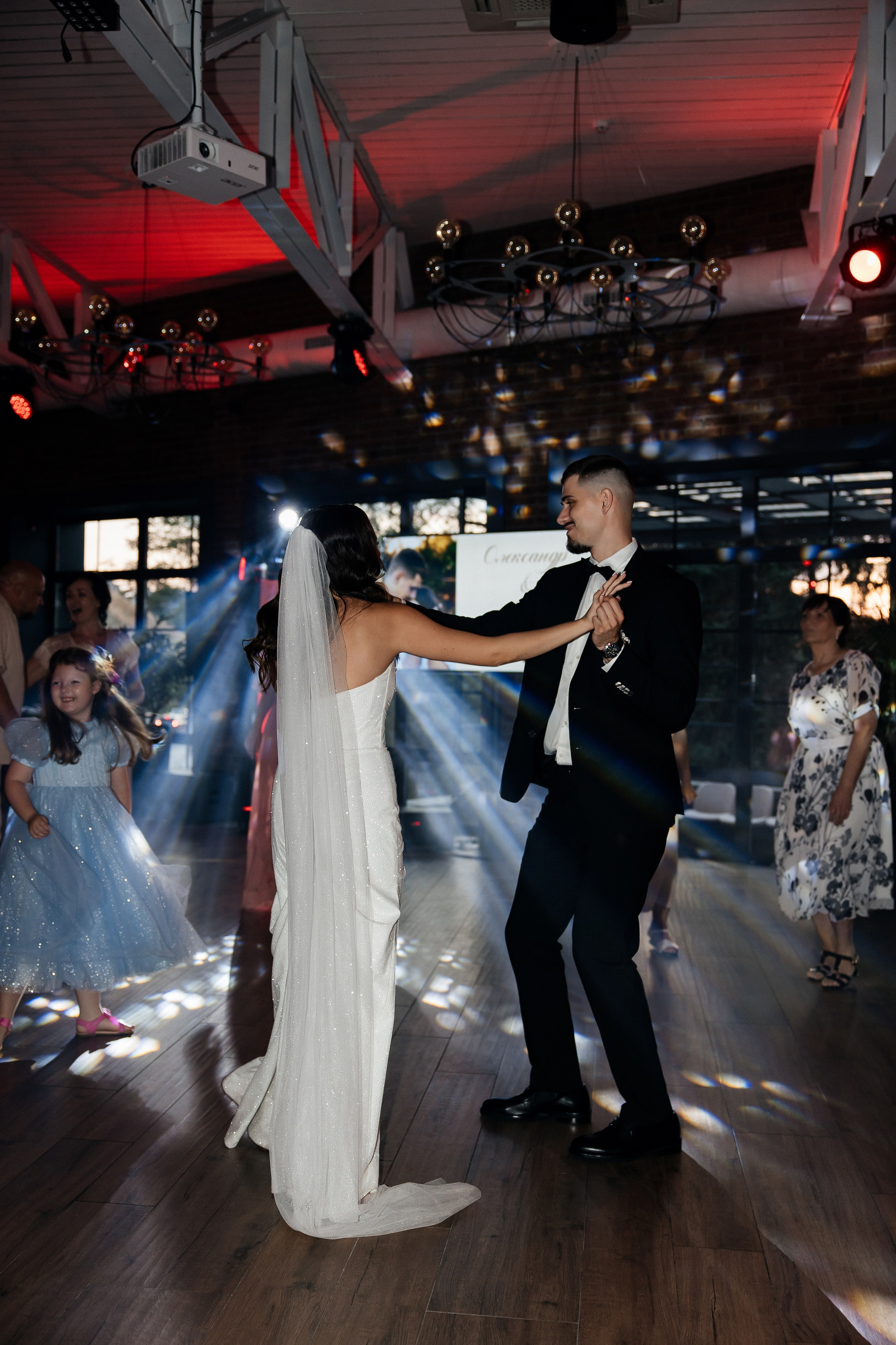 Oleksandr & Lilia. Весільний фотограф Любов Шарко Черкаси