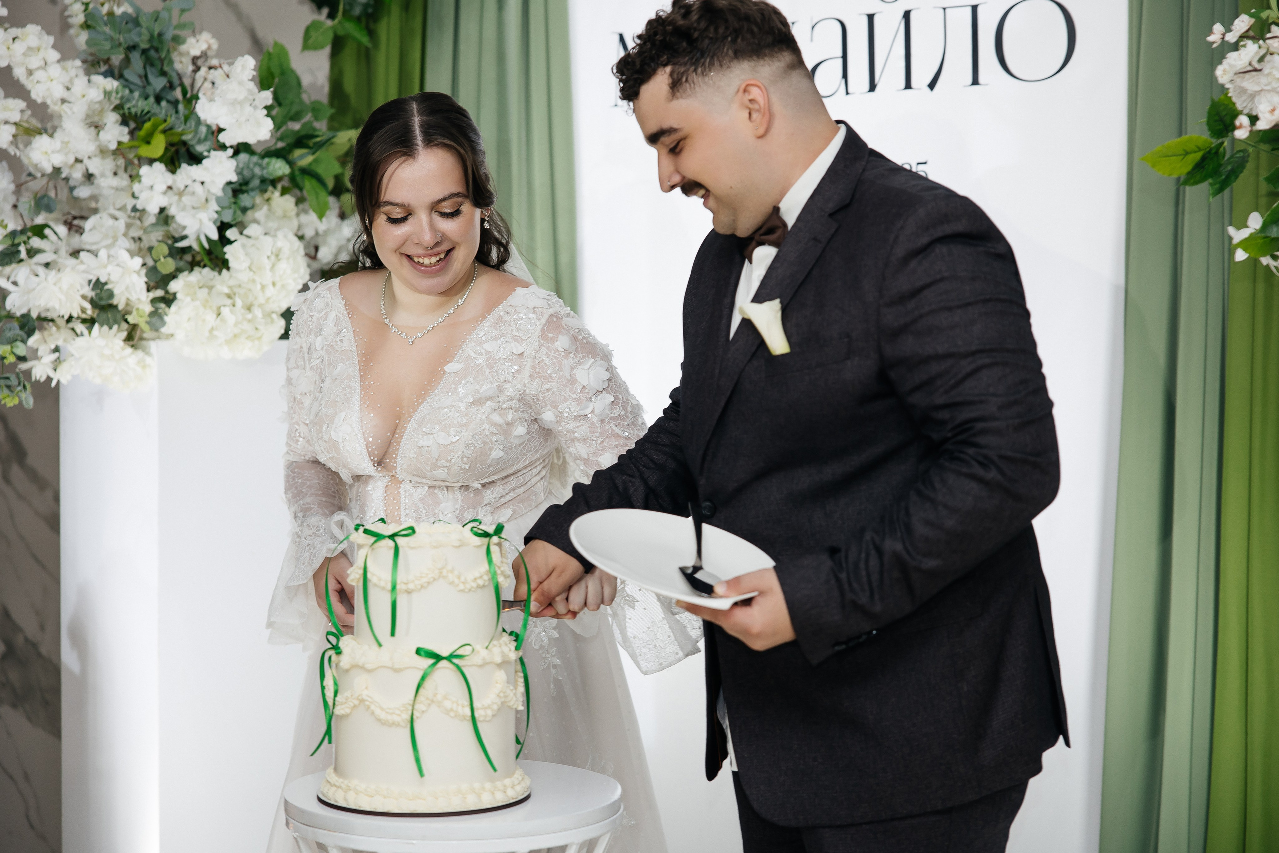 Mykhailo and Iryna. Весільний фотограф Любов Шарко Черкаси