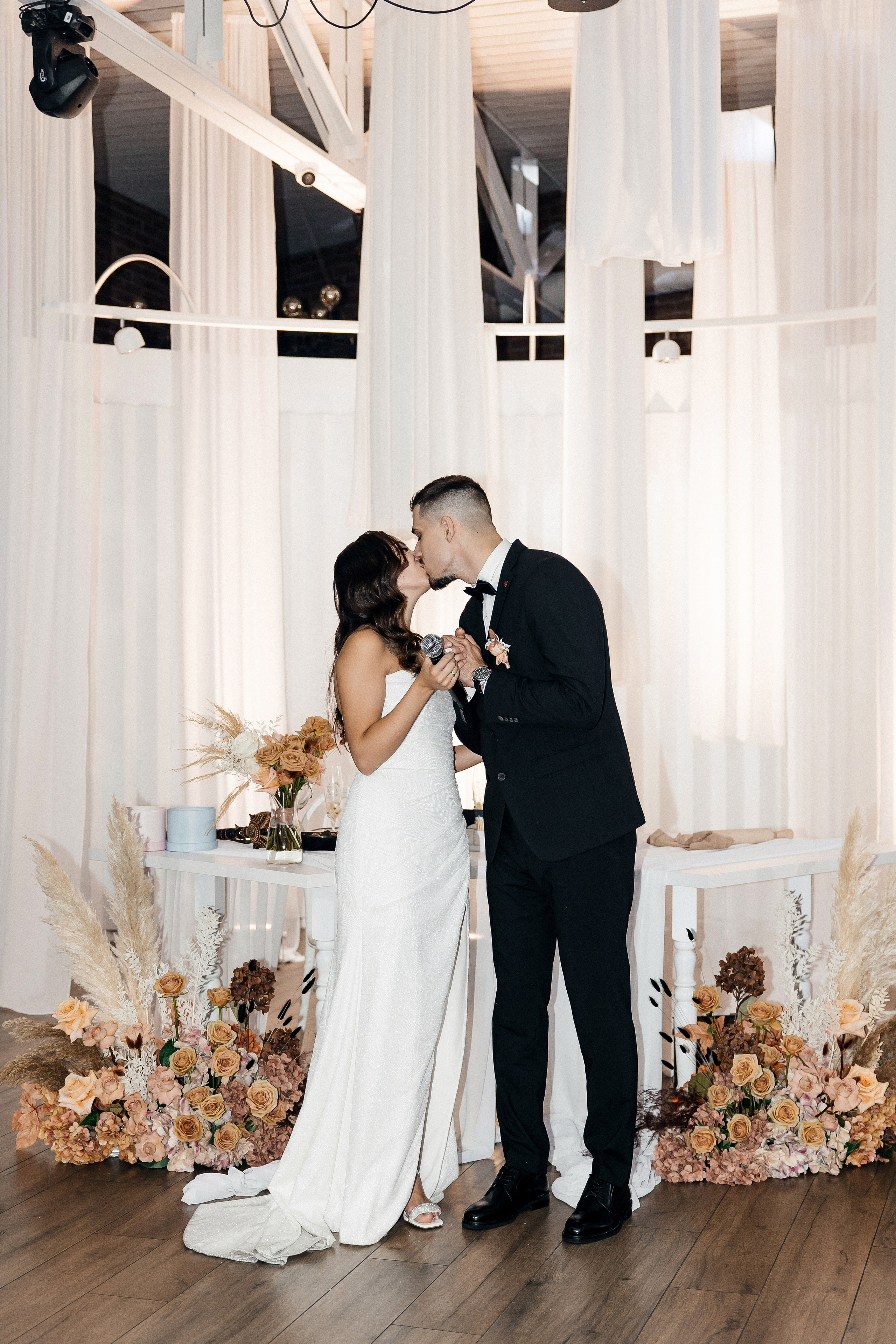 Oleksandr & Lilia. Весільний фотограф Любов Шарко Черкаси