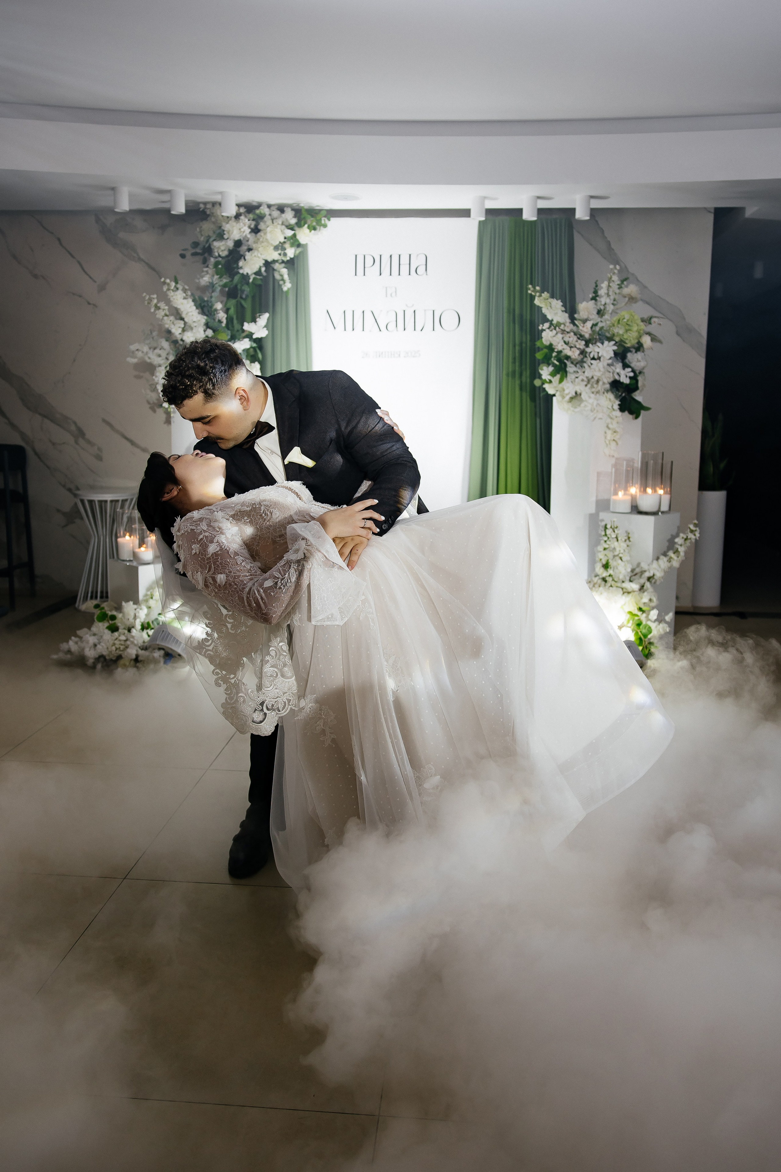 Mykhailo and Iryna. Весільний фотограф Любов Шарко Черкаси