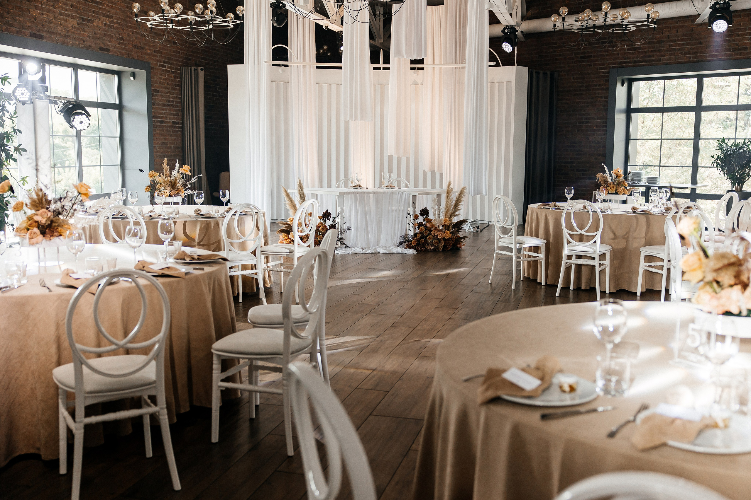 Oleksandr & Lilia. Весільний фотограф Любов Шарко Черкаси