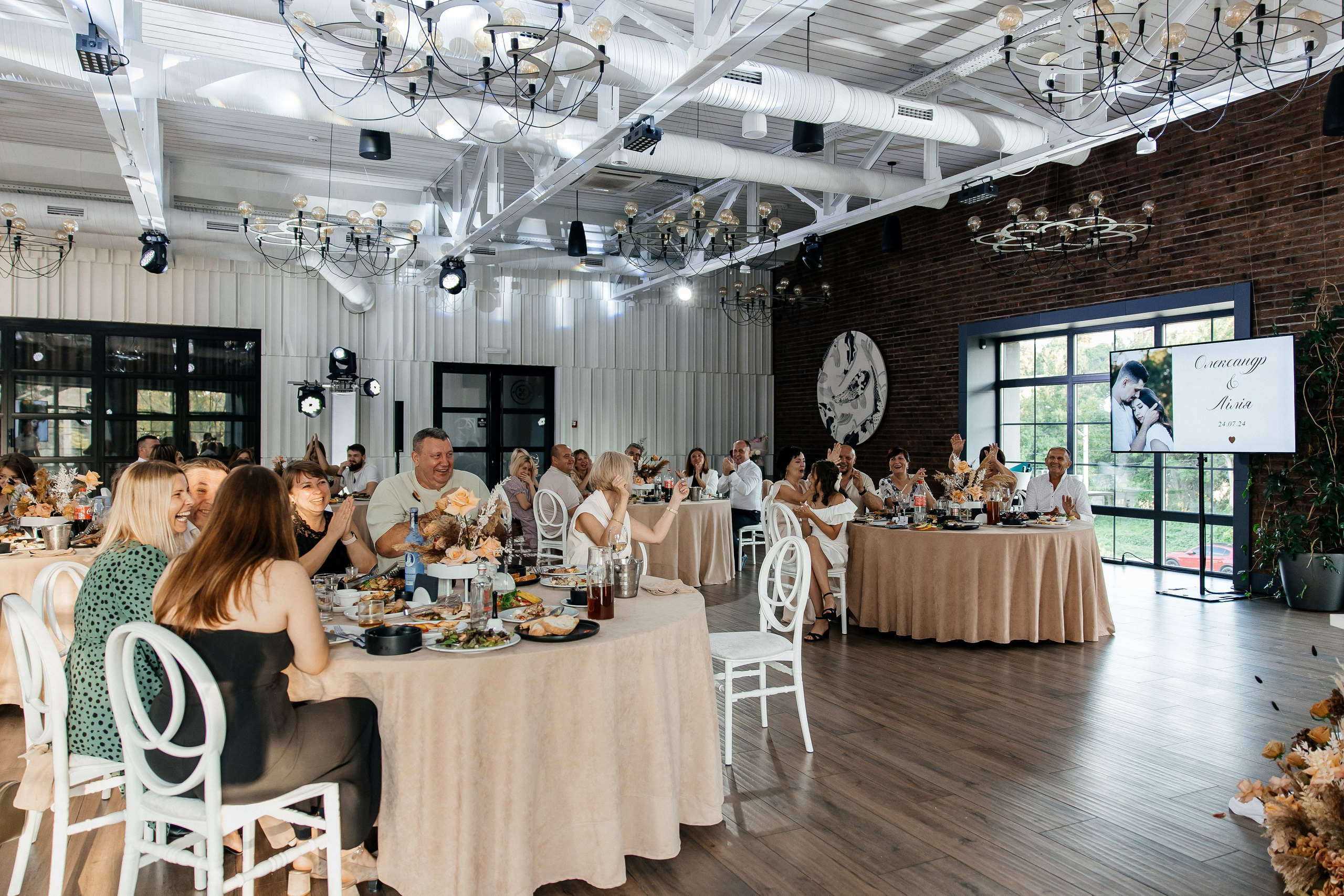 Oleksandr & Lilia. Весільний фотограф Любов Шарко Черкаси