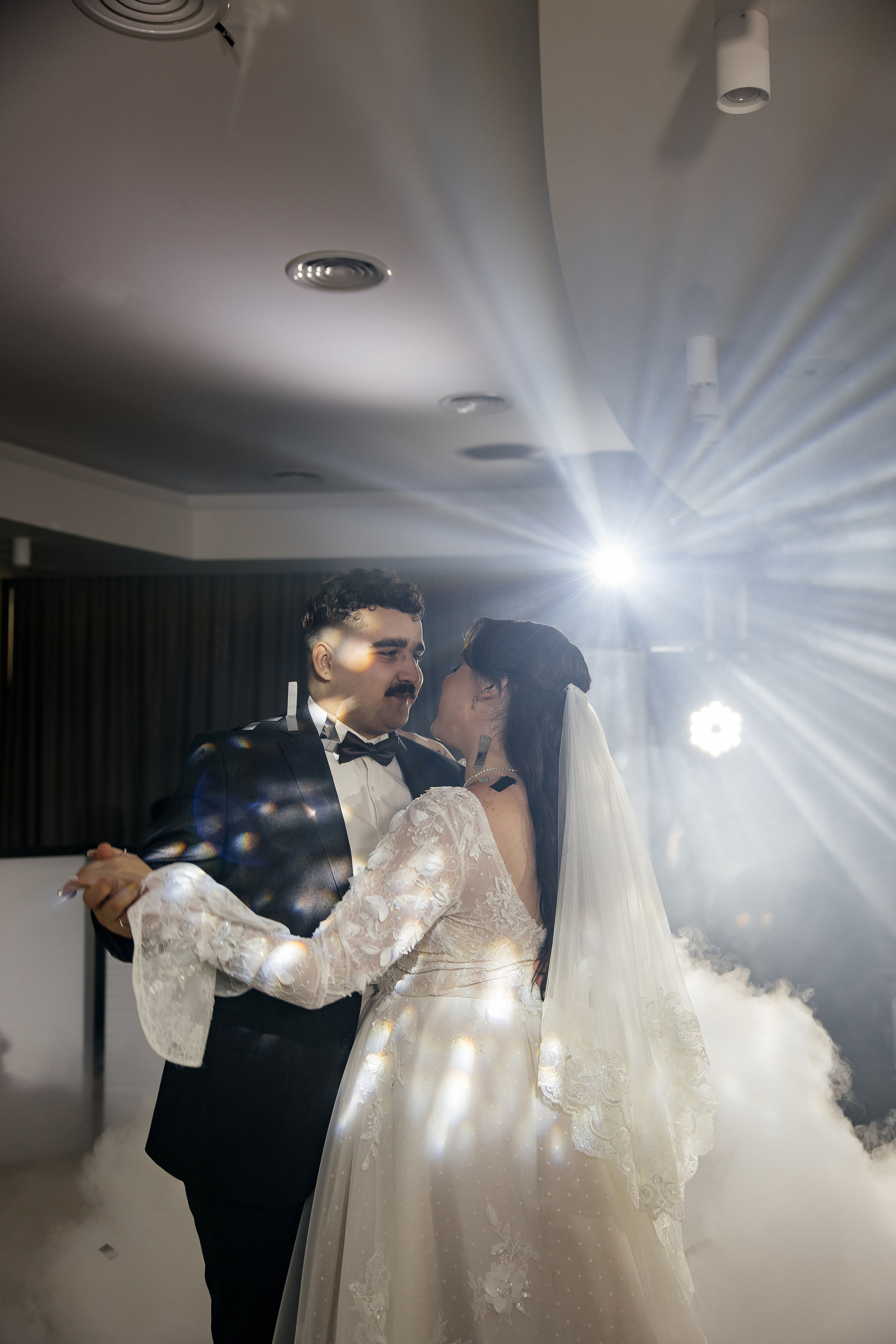 Mykhailo and Iryna. Весільний фотограф Любов Шарко Черкаси